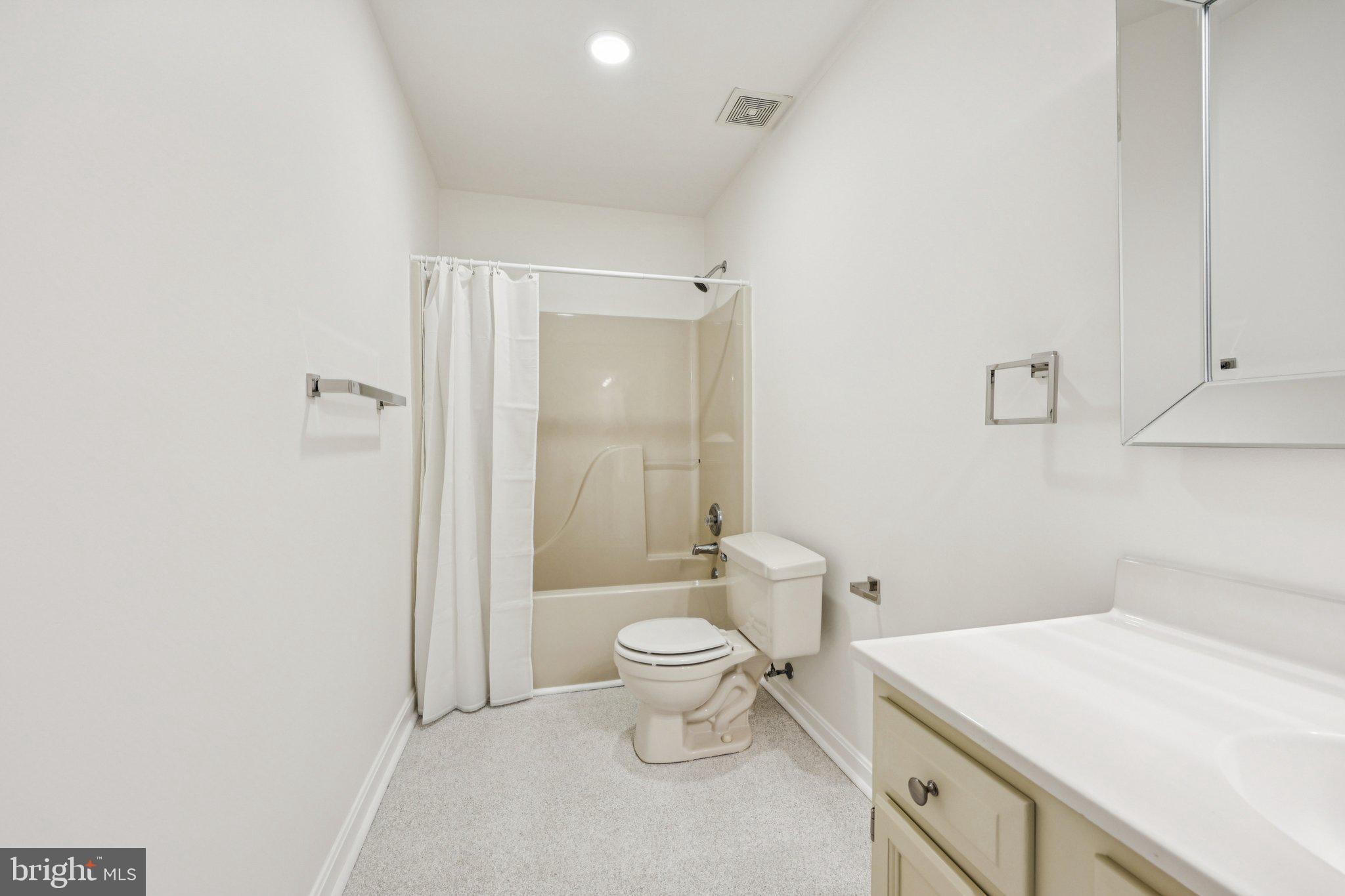 ARGYLE HILLS - Residential