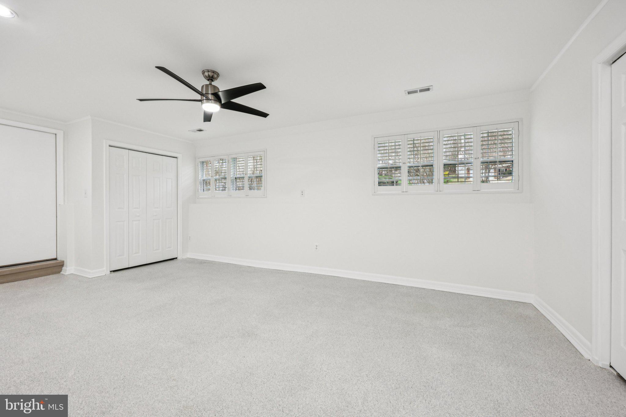 ARGYLE HILLS - Residential