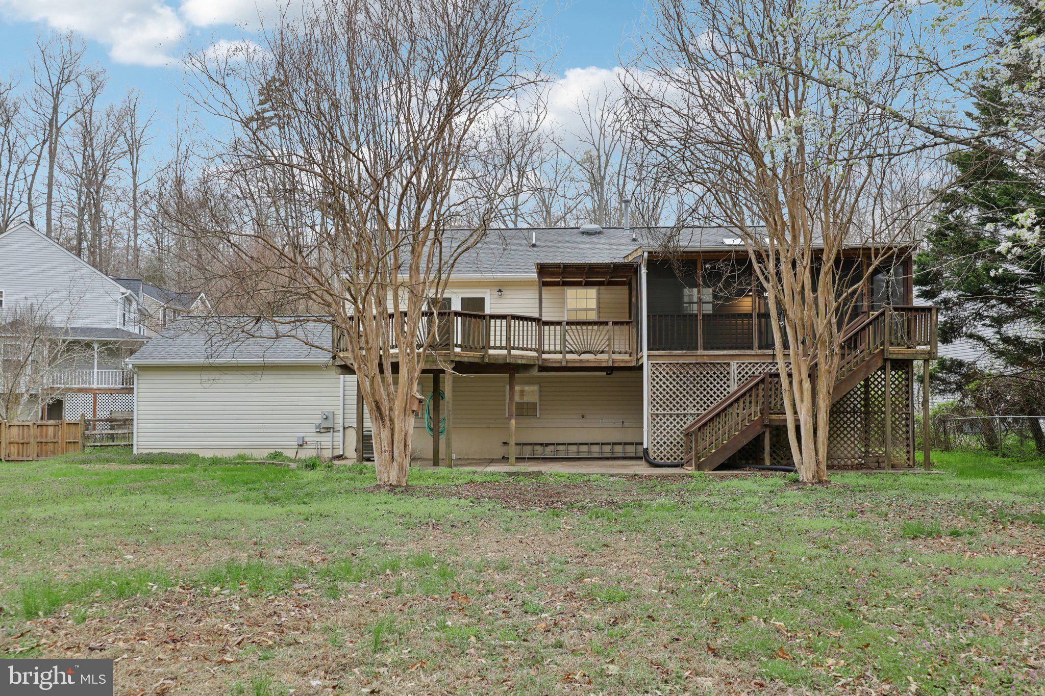 ARGYLE HILLS - Residential