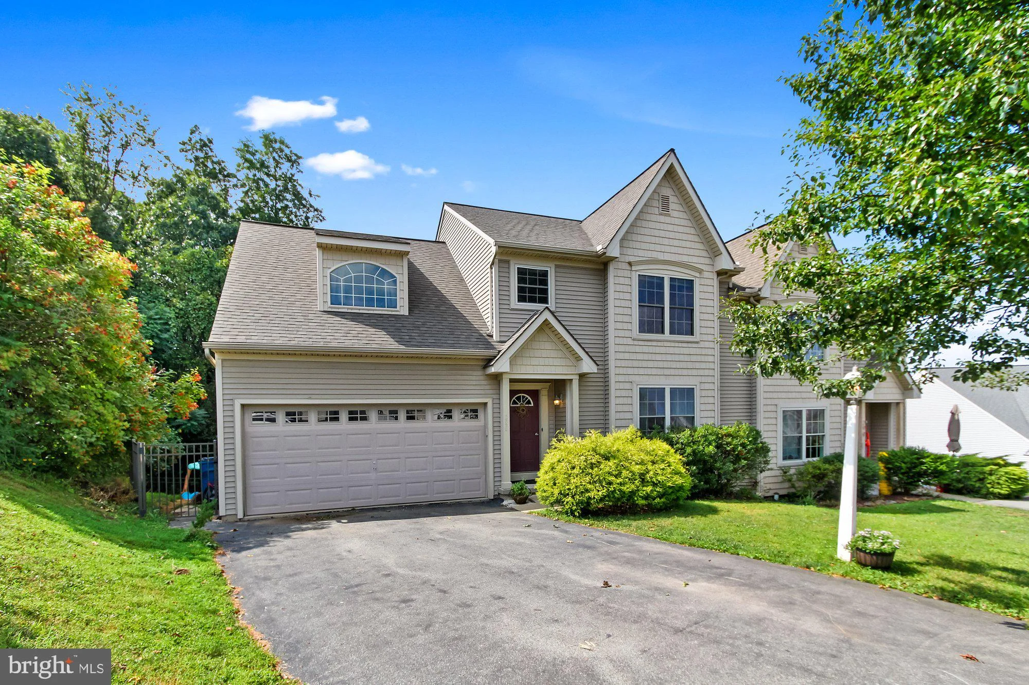280 Cambridge Drive, Red Lion, PA 17356