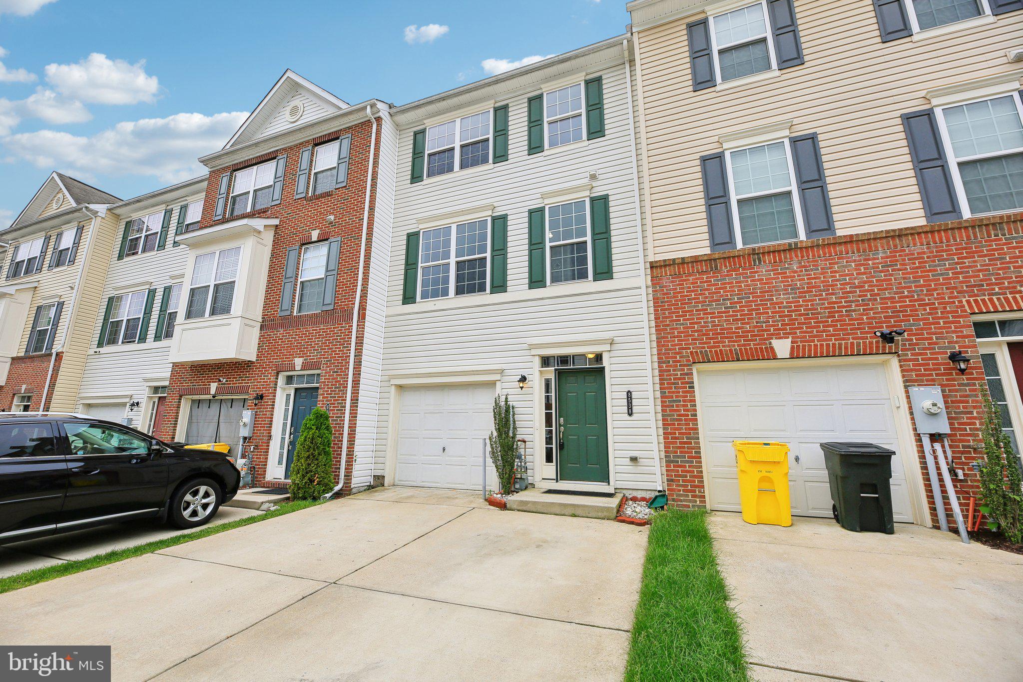 8538 GOLDEN EAGLE LANE