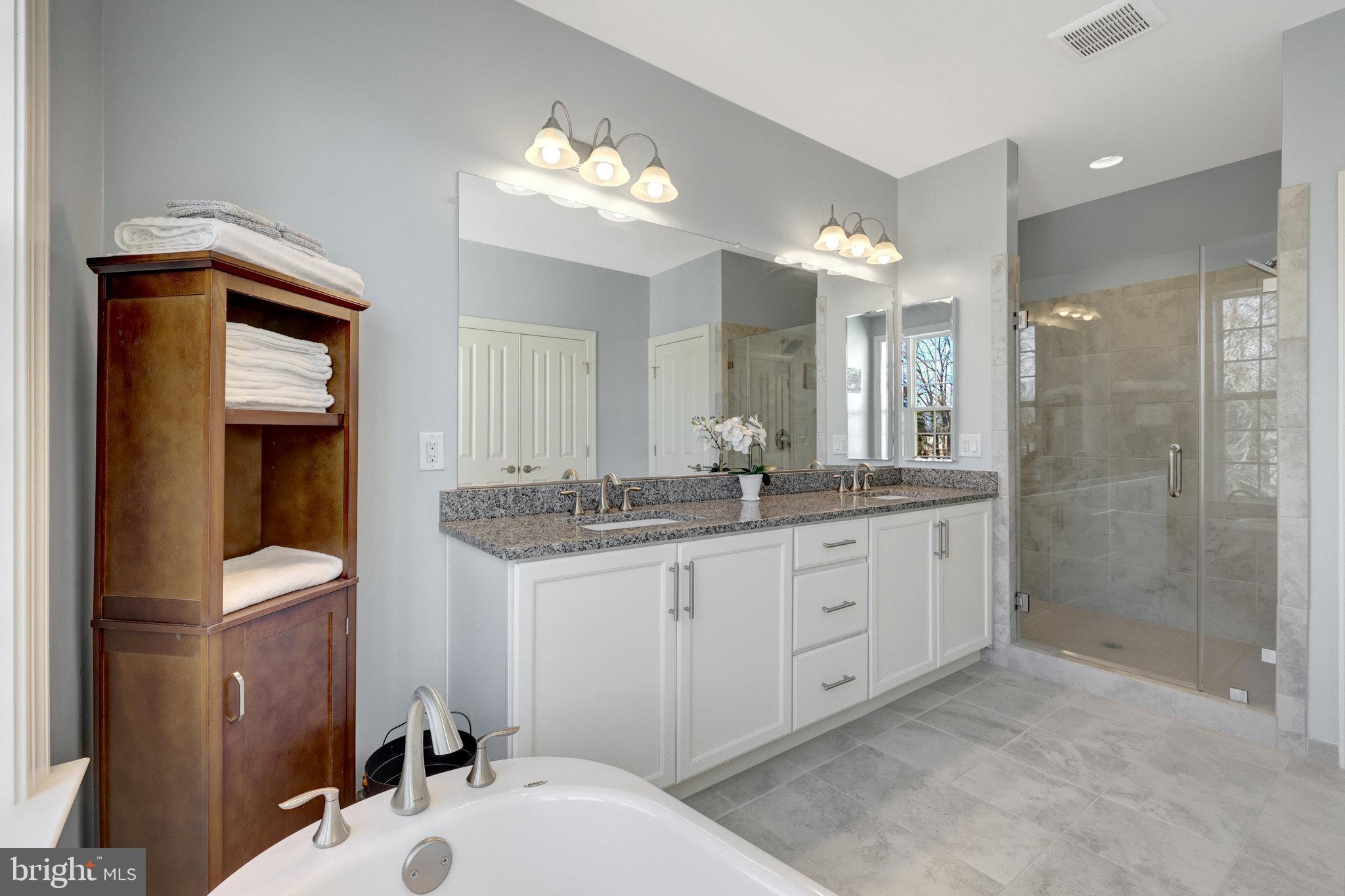 THE RESERVE AT HAMPTON SPRINGS - Residential