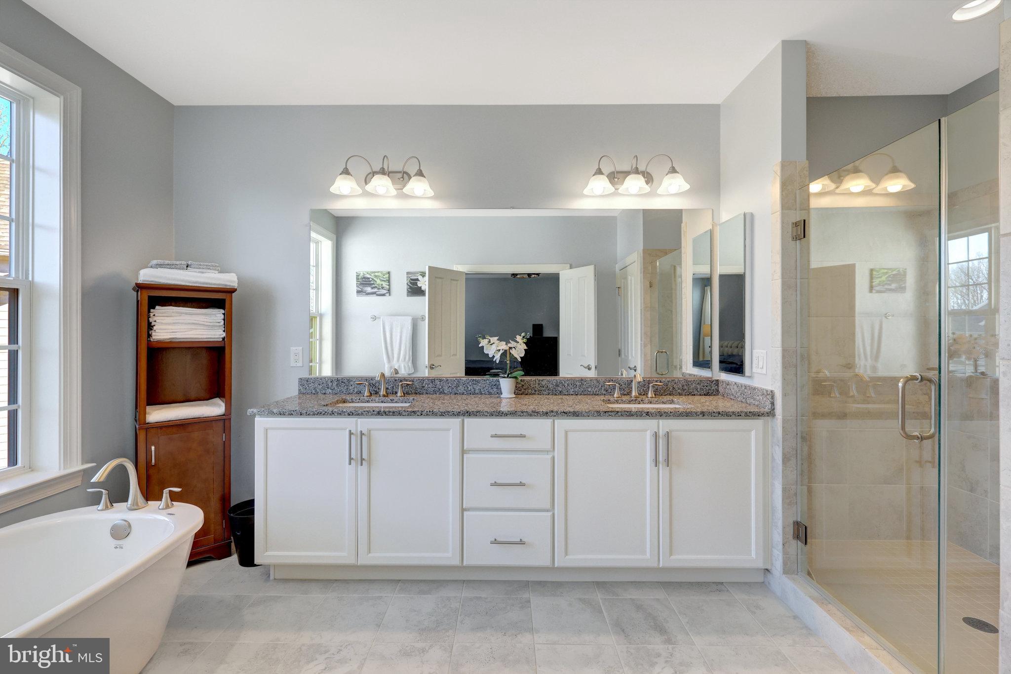 THE RESERVE AT HAMPTON SPRINGS - Residential