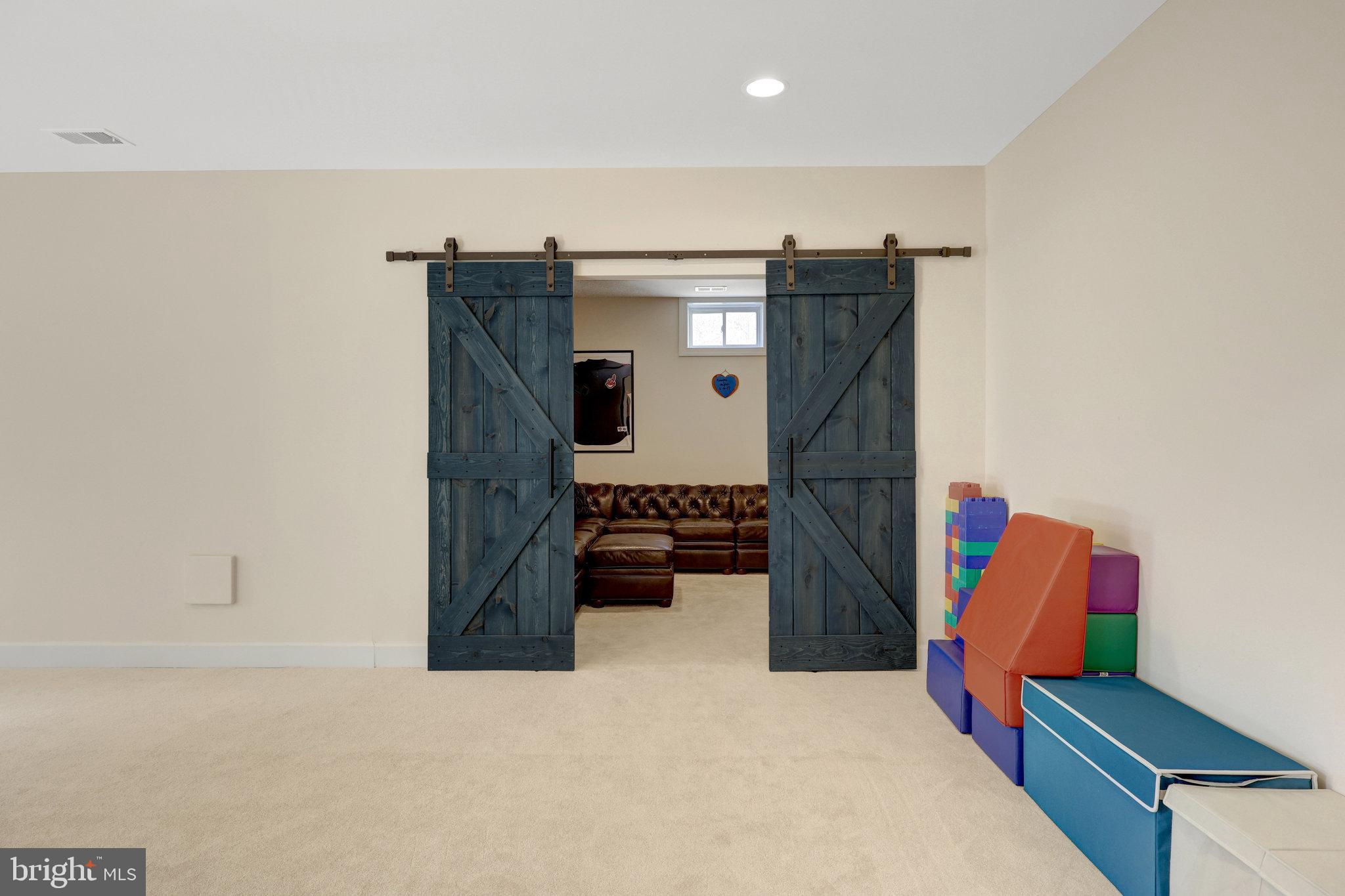 THE RESERVE AT HAMPTON SPRINGS - Residential