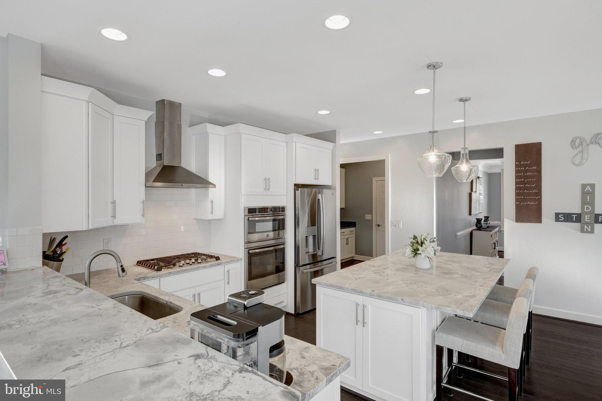 THE RESERVE AT HAMPTON SPRINGS - Residential