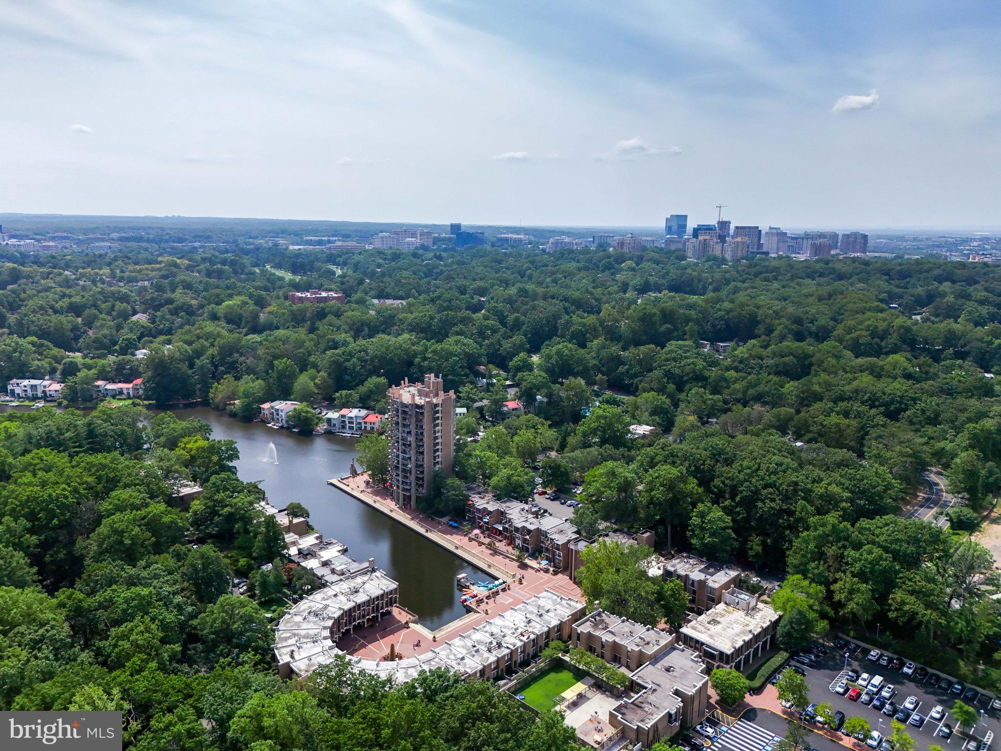 SOUTHGATE - Residential