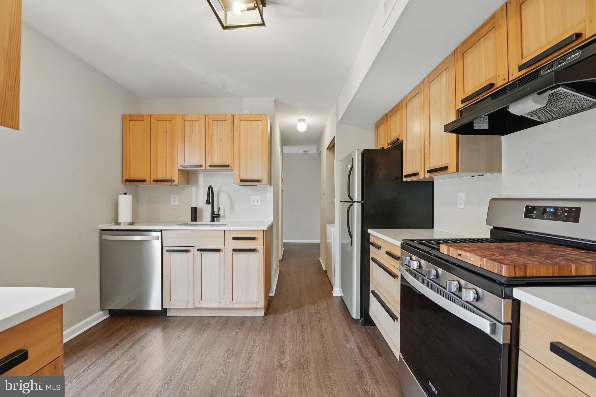 SOUTHGATE - Residential