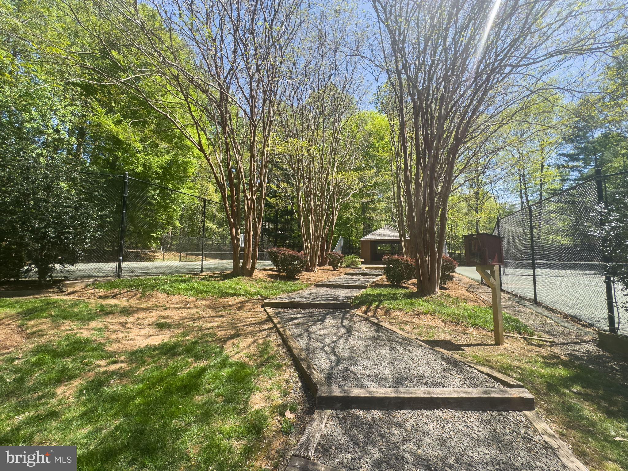 SOUTHGATE - Residential