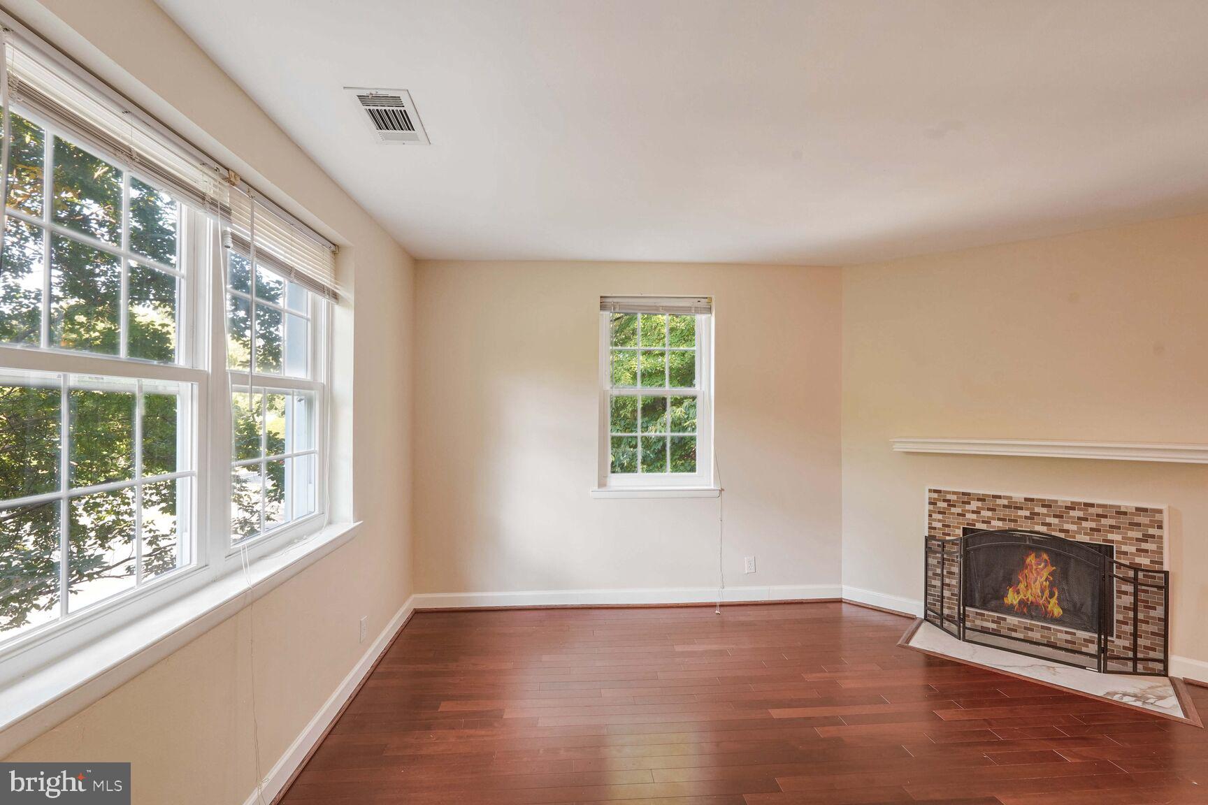 2601 S WALTER REED DRIVE B