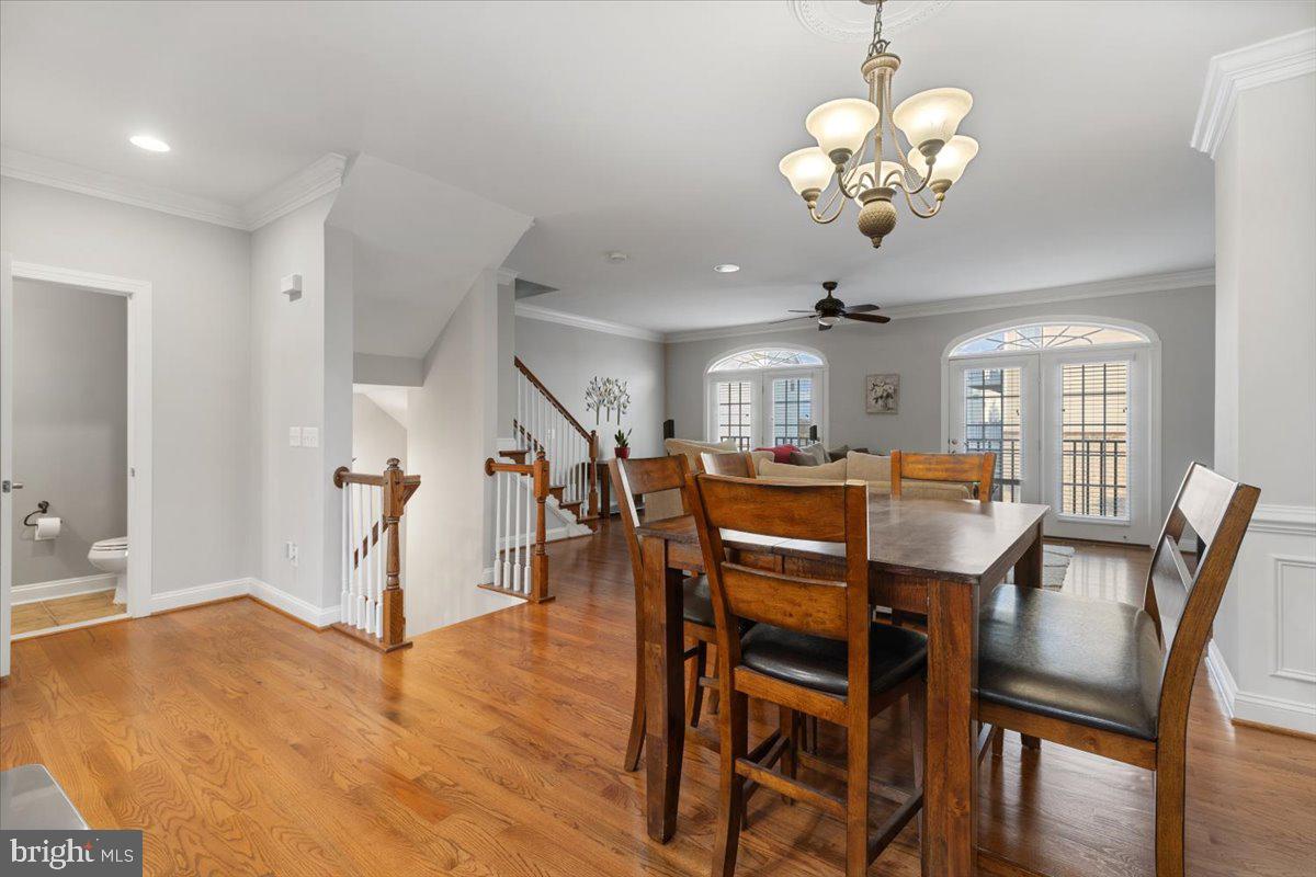 LANSDOWNE TOWN CENTER - Residential