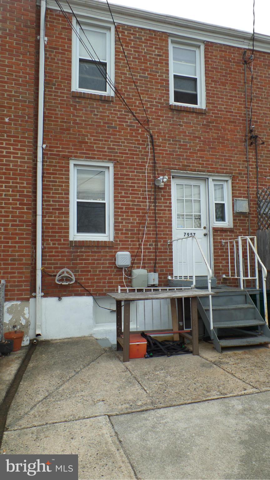 NORTH POINT VILLAGE - Residential