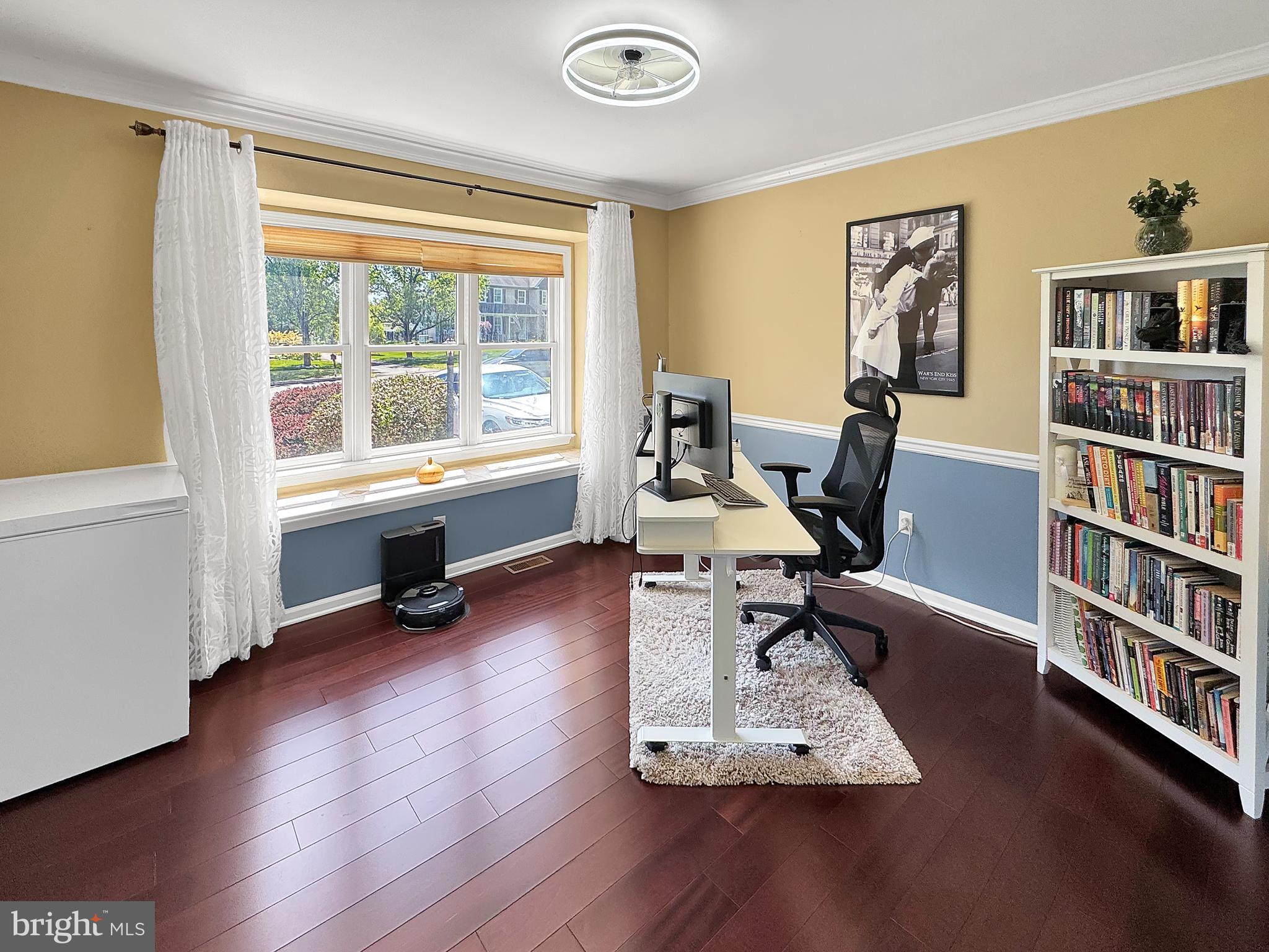 TWIN PONDS - Residential