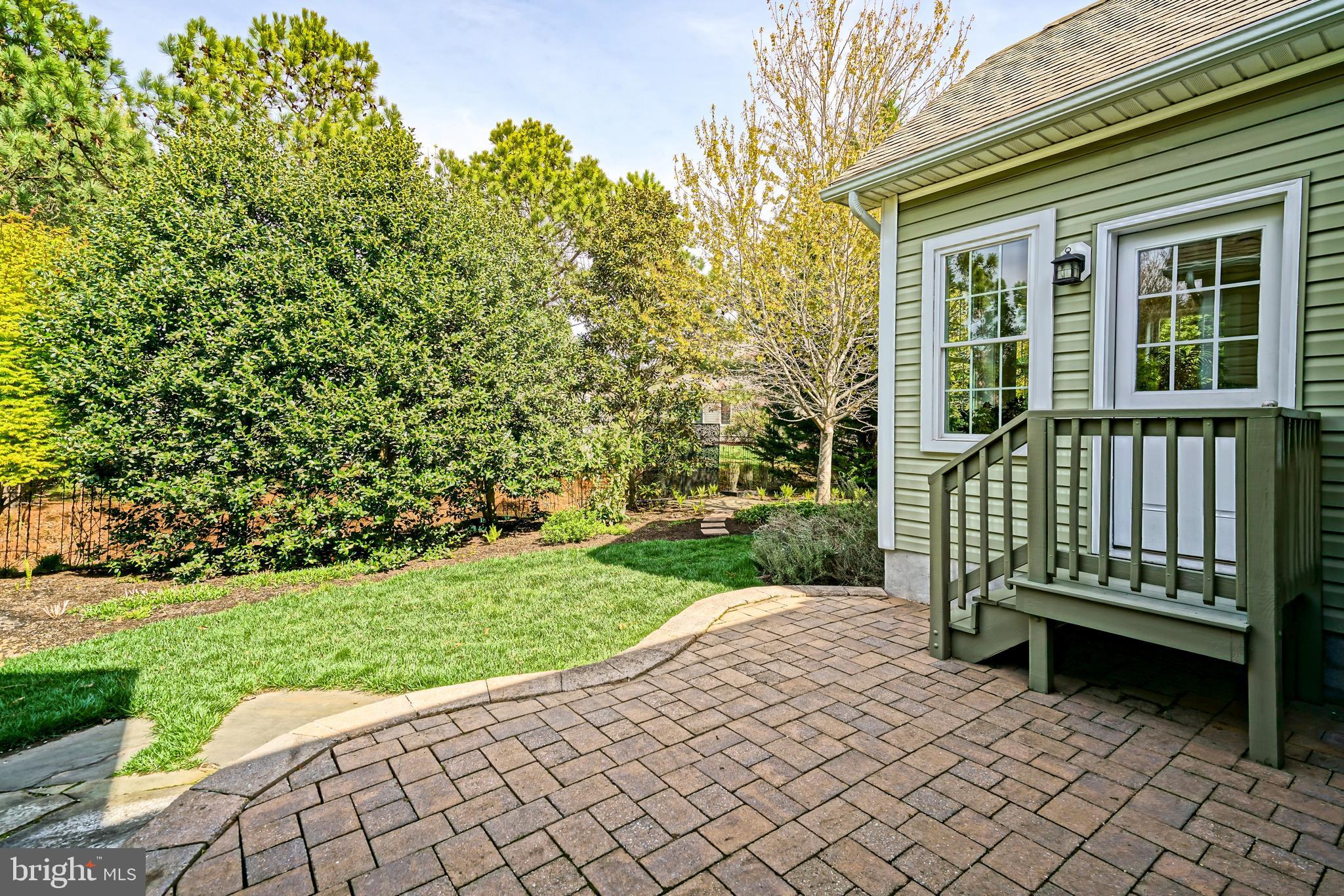 PILOTTOWN VILLAGE - Residential