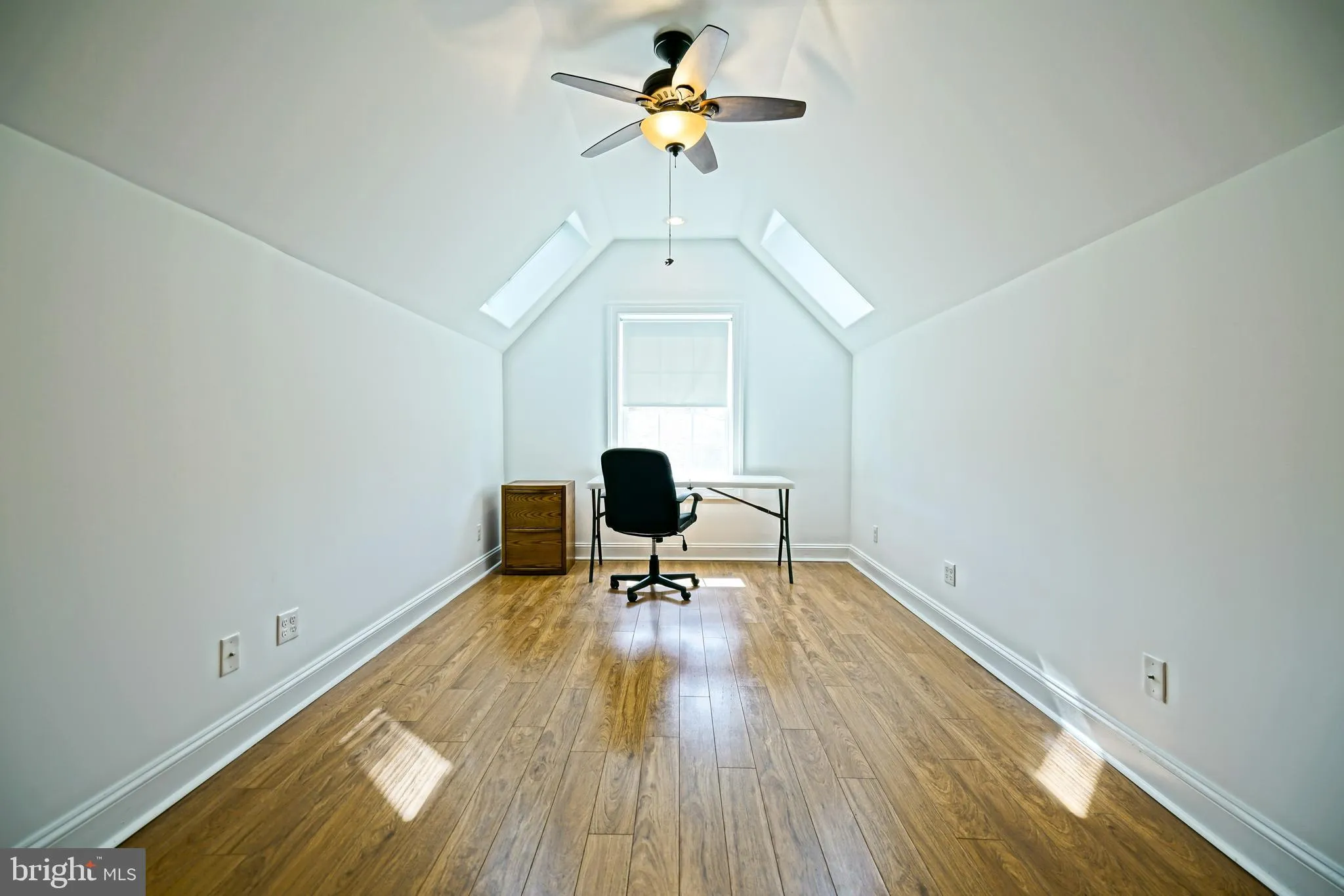 Lewes, Delaware 19958, United States, 4 Bedrooms Bedrooms, ,3 BathroomsBathrooms,Residential,Pending,111648