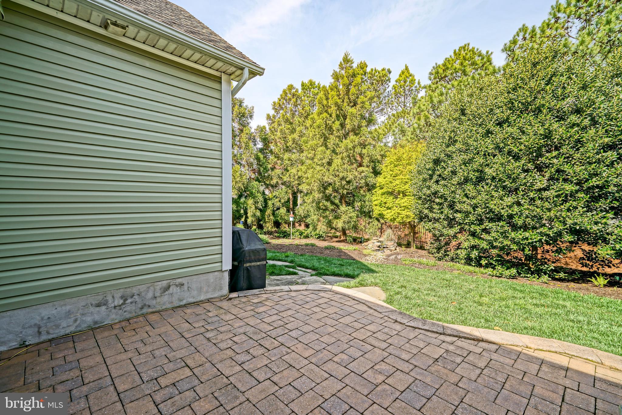 PILOTTOWN VILLAGE - Residential