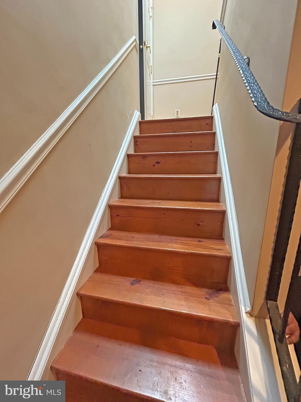 WASHINGTON VILLAGE - Residential