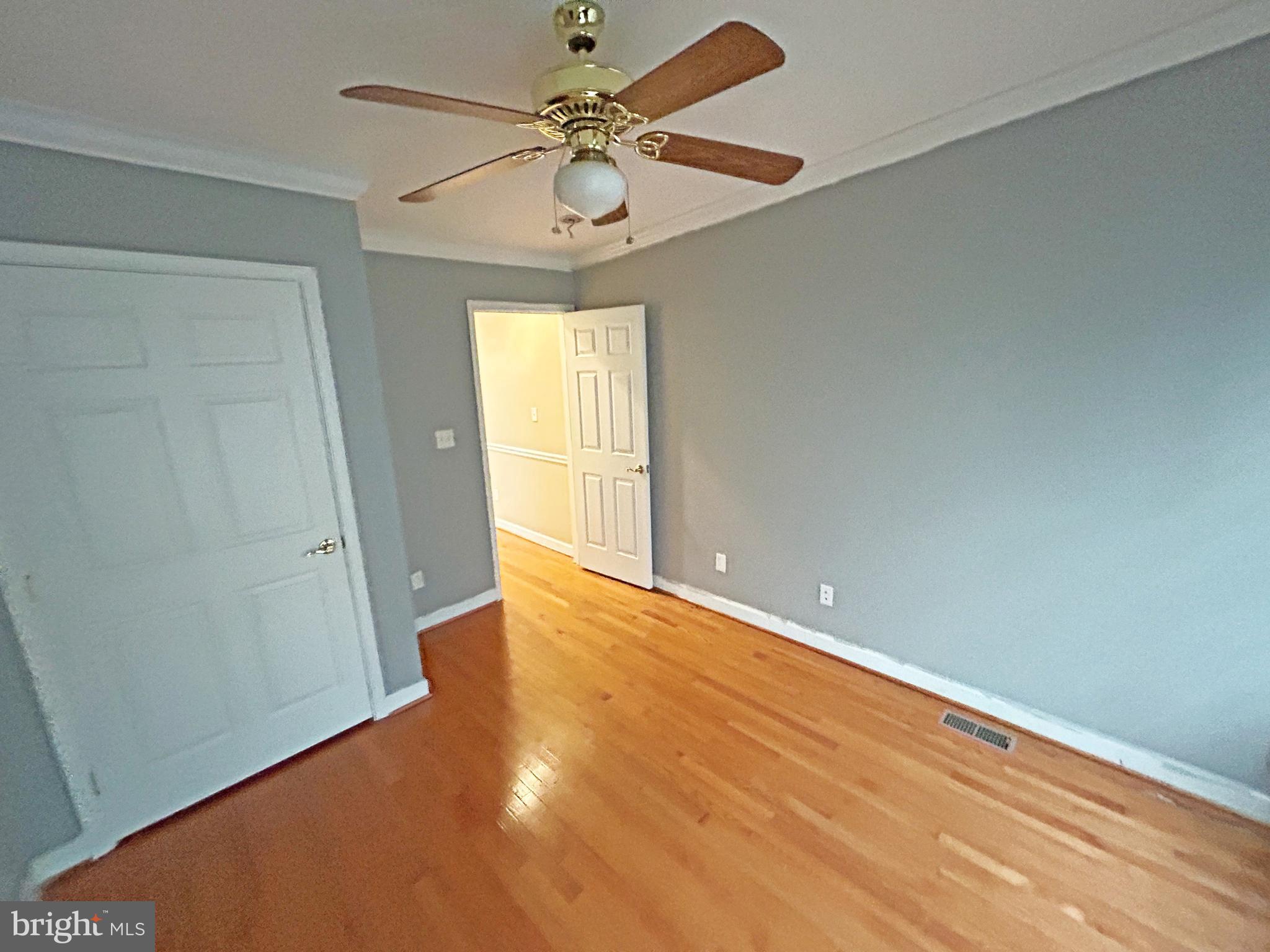 WASHINGTON VILLAGE - Residential