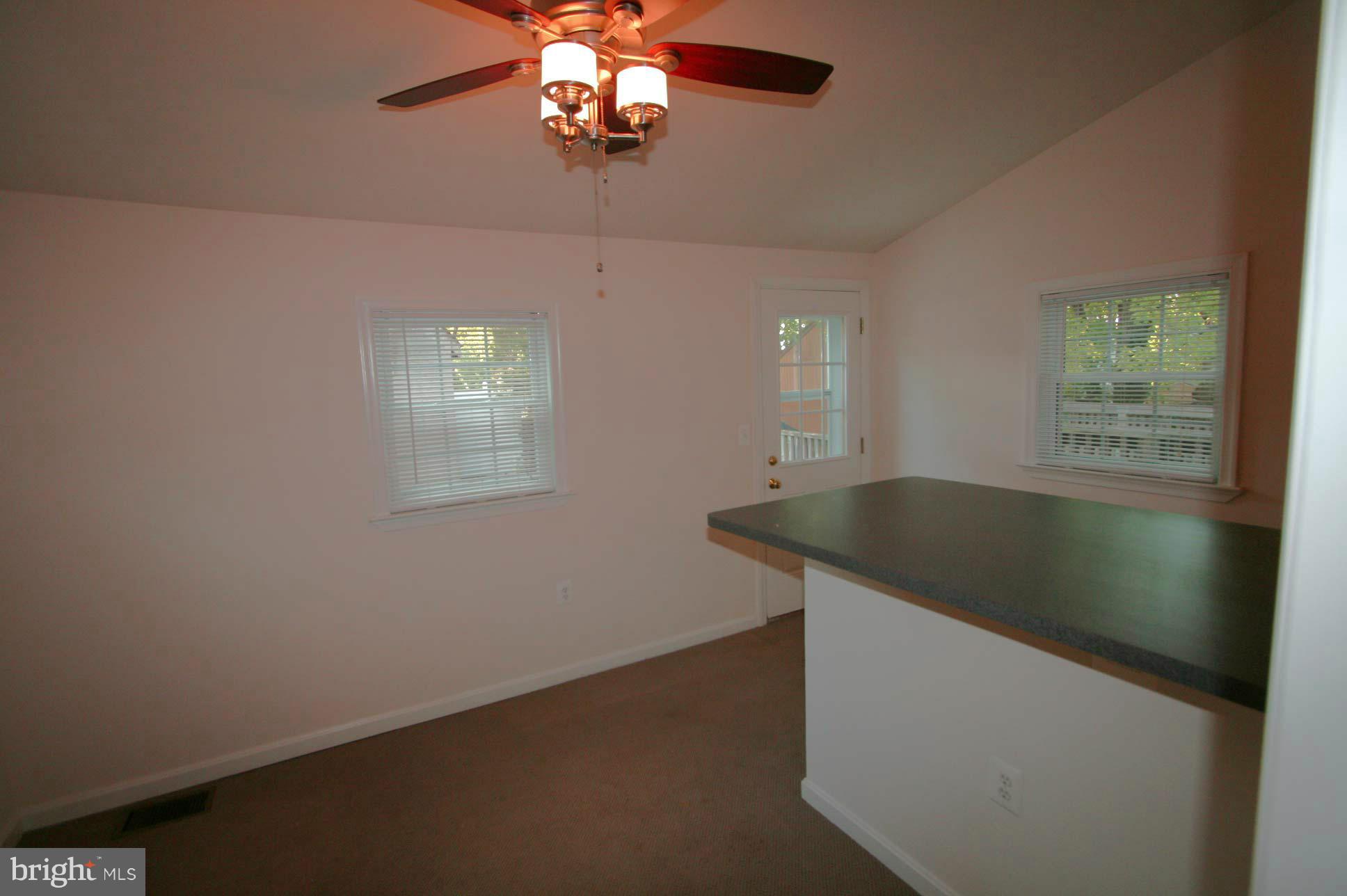 JEFFERSON MANOR - Residential Lease