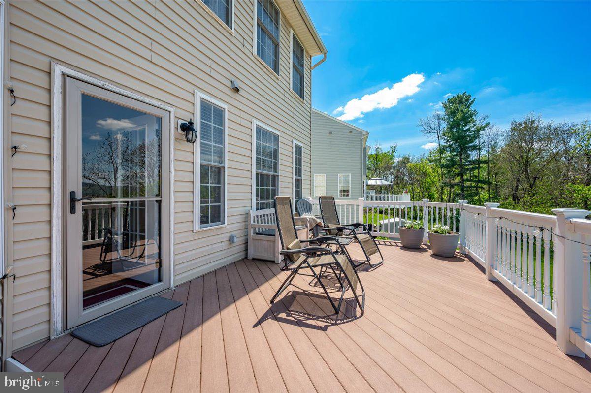 MANOR RIDGE - Residential