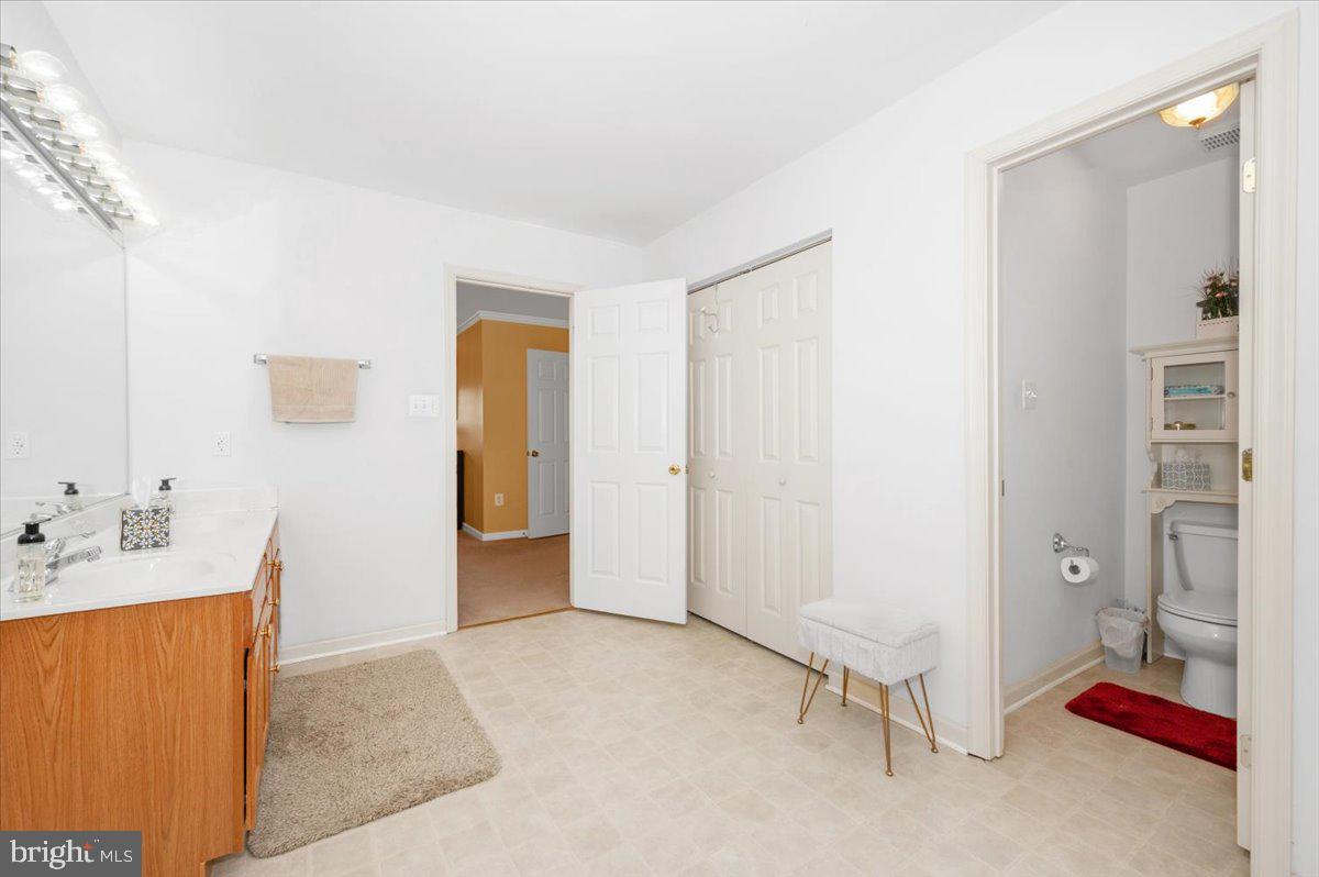 MANOR RIDGE - Residential