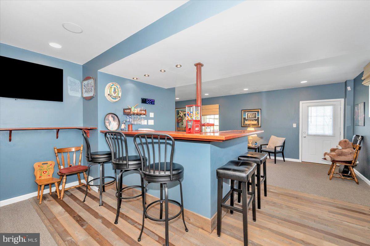 MANOR RIDGE - Residential