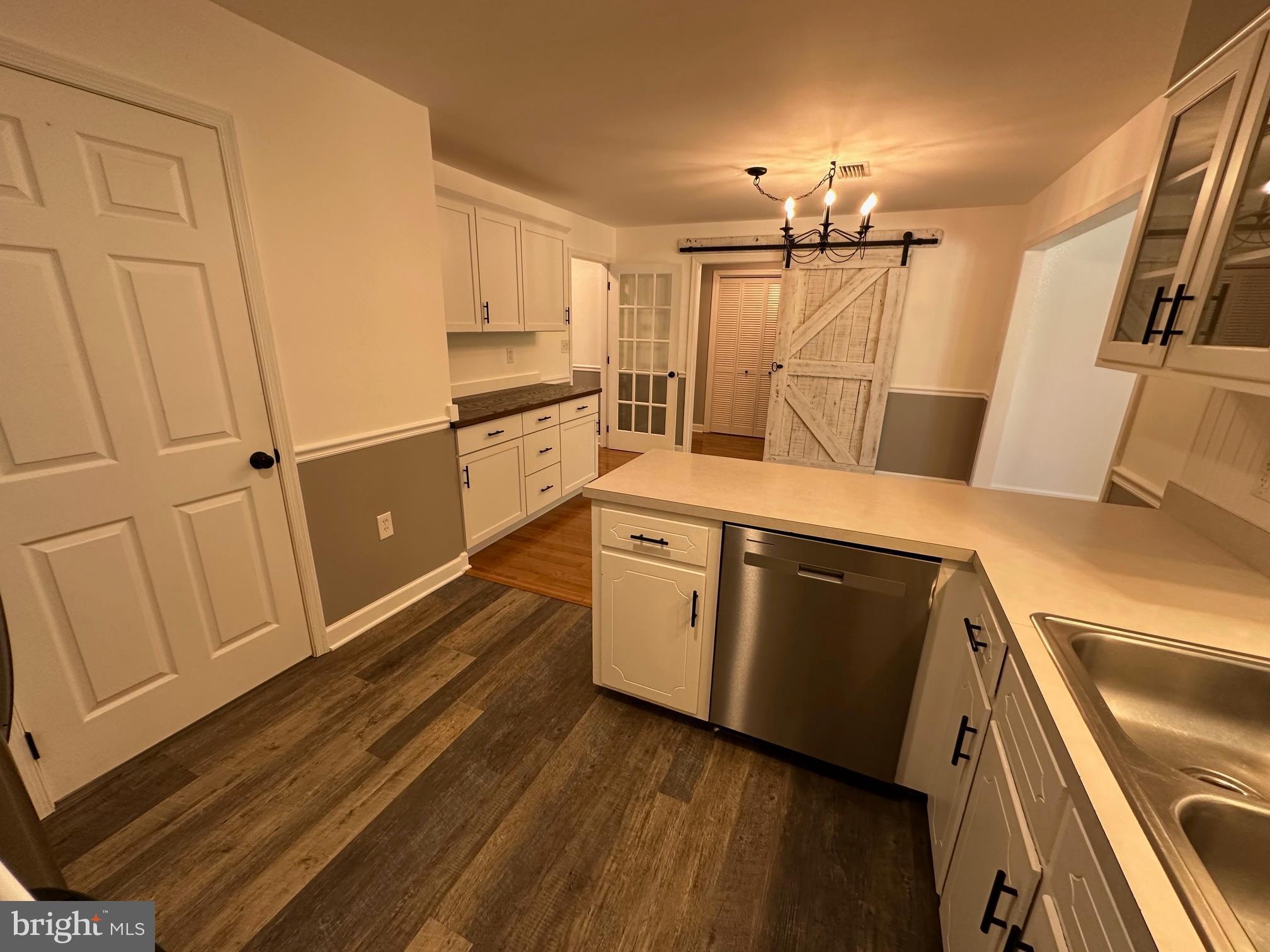 TUSCAWILLA HILLS - Residential