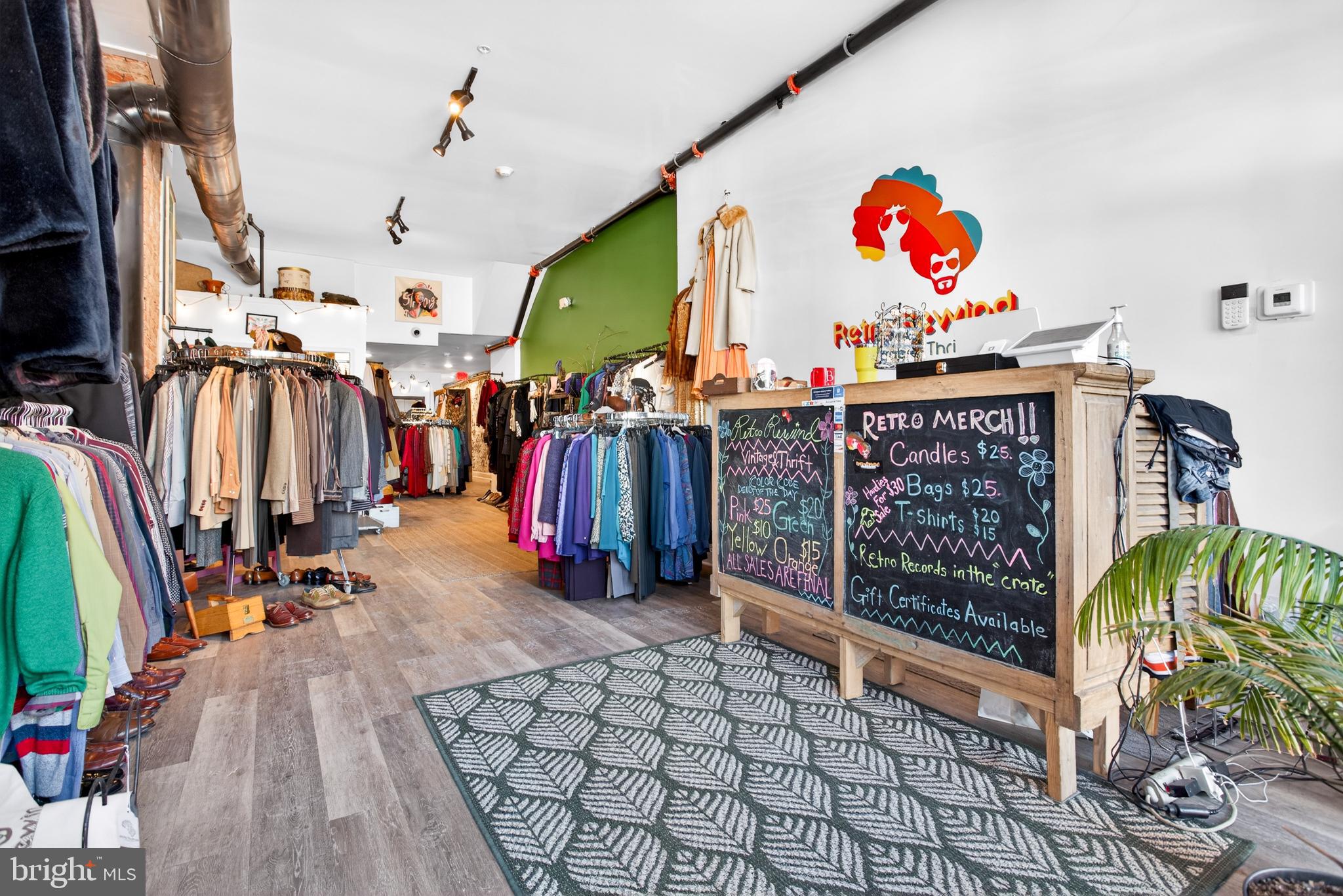 2804 W GIRARD AVENUE