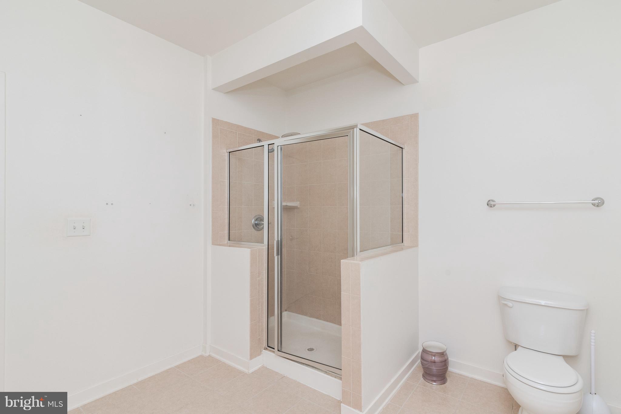 CHARLES VILLAGE - Residential Lease