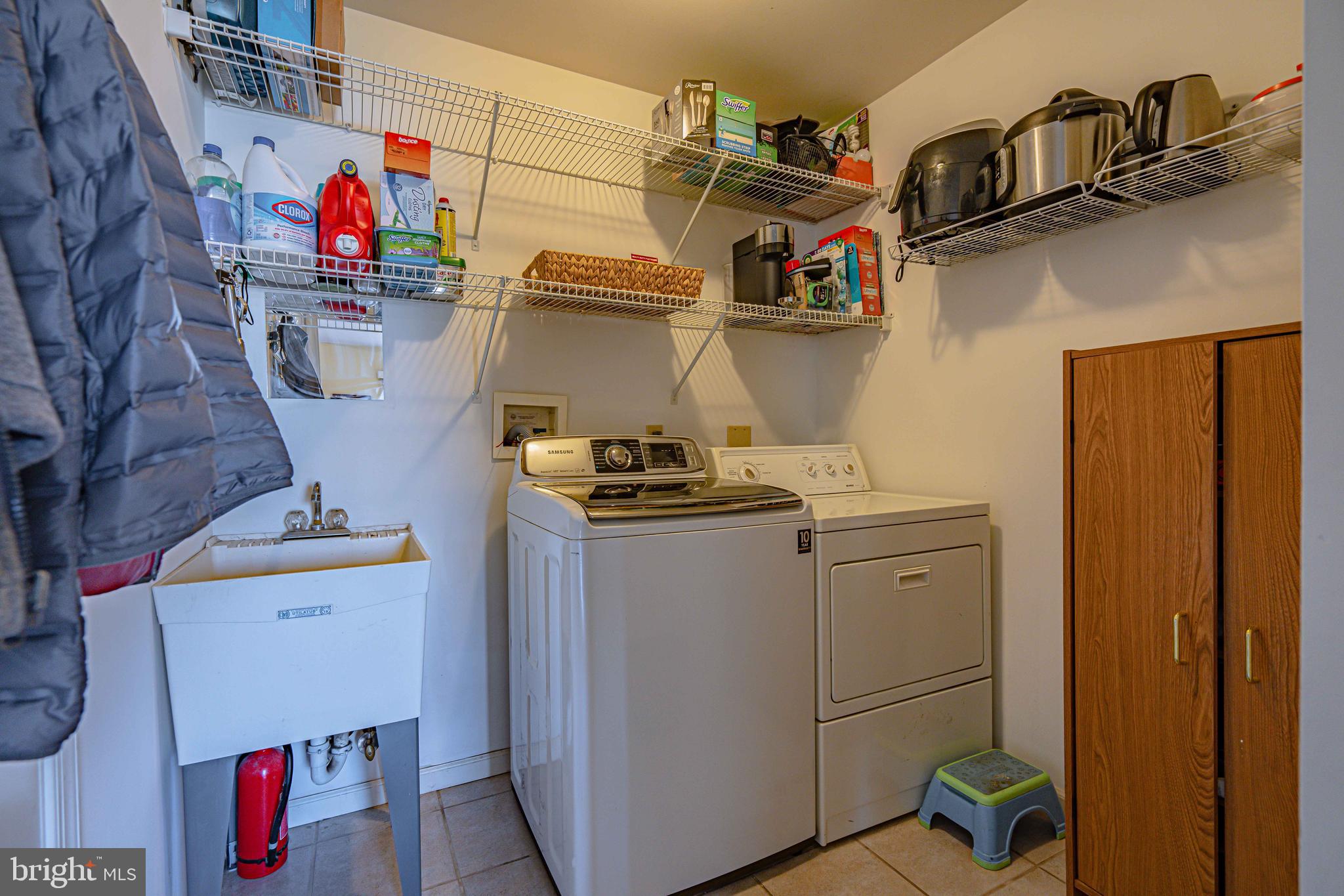 GREEN HILLS - Residential