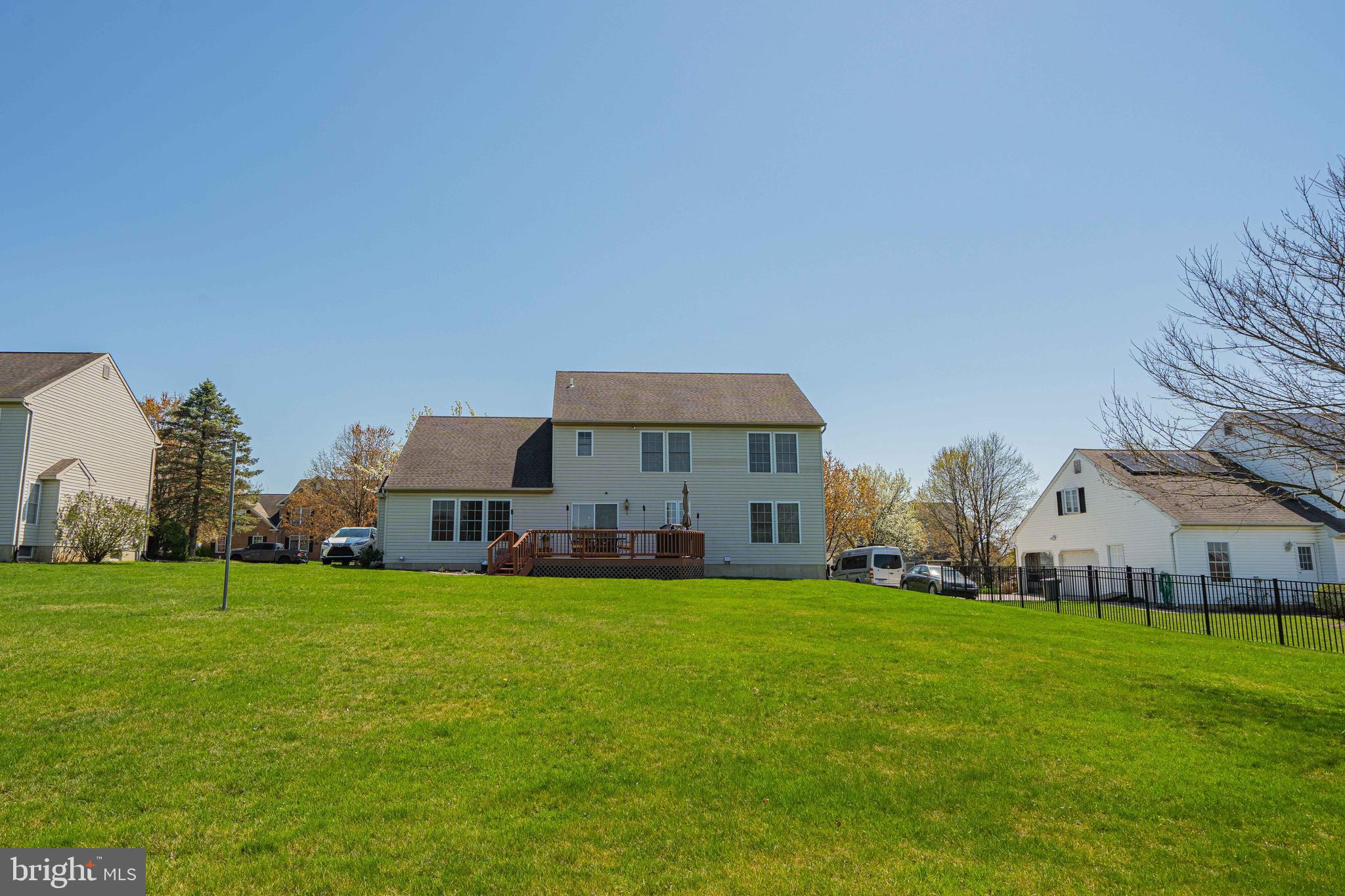 GREEN HILLS - Residential