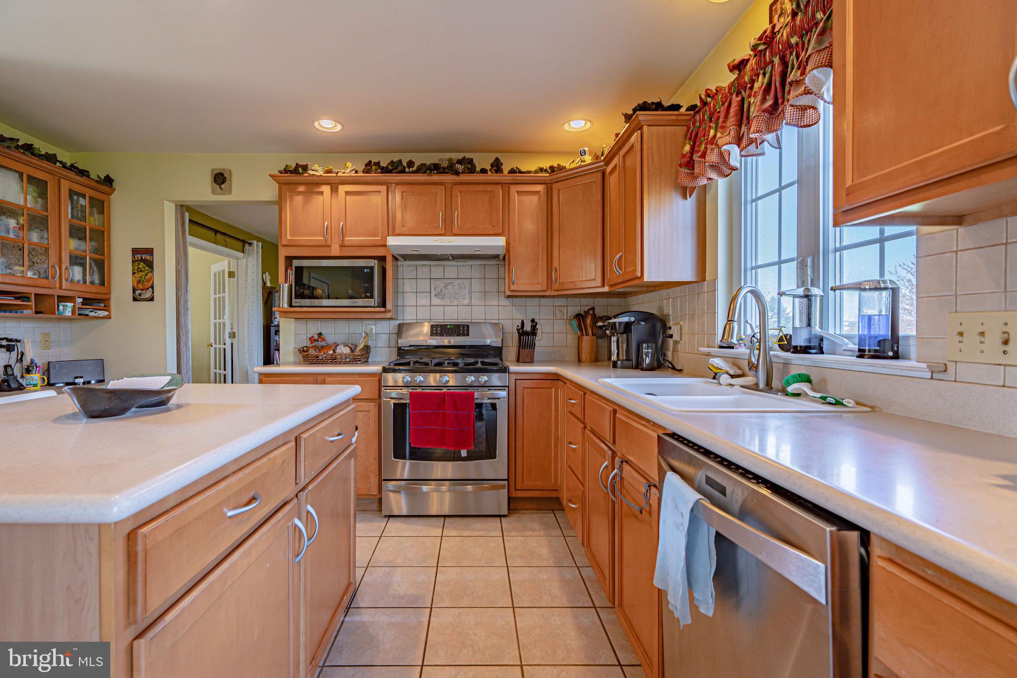 GREEN HILLS - Residential