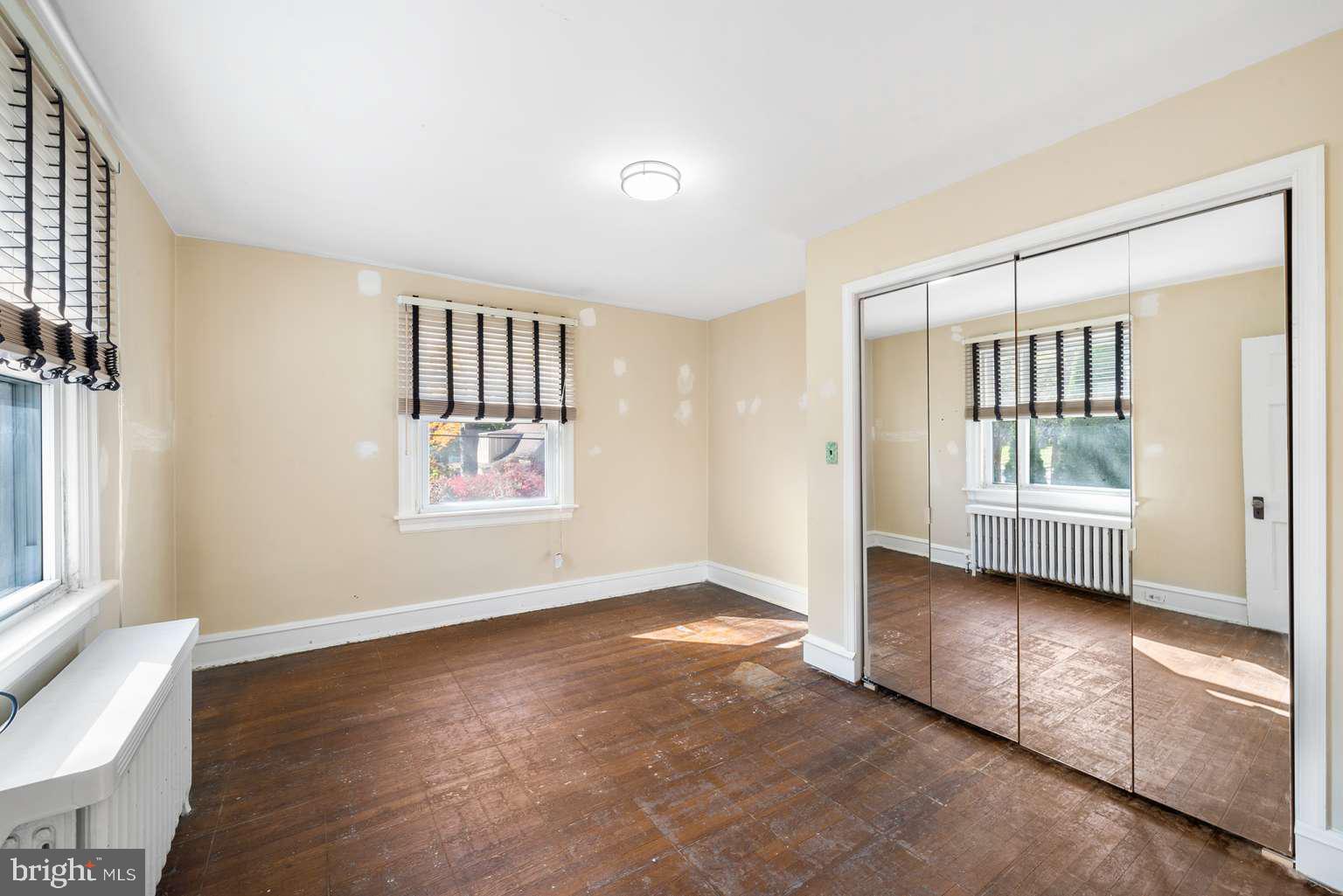 ELKINS PARK - Residential