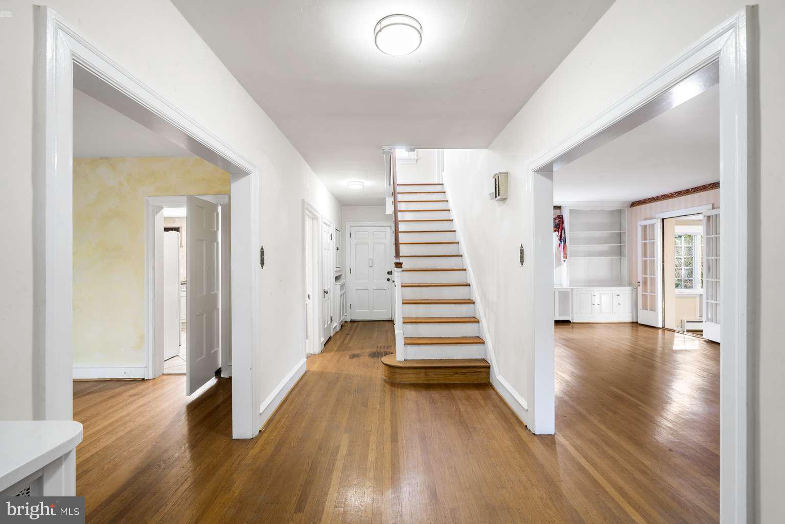 ELKINS PARK - Residential
