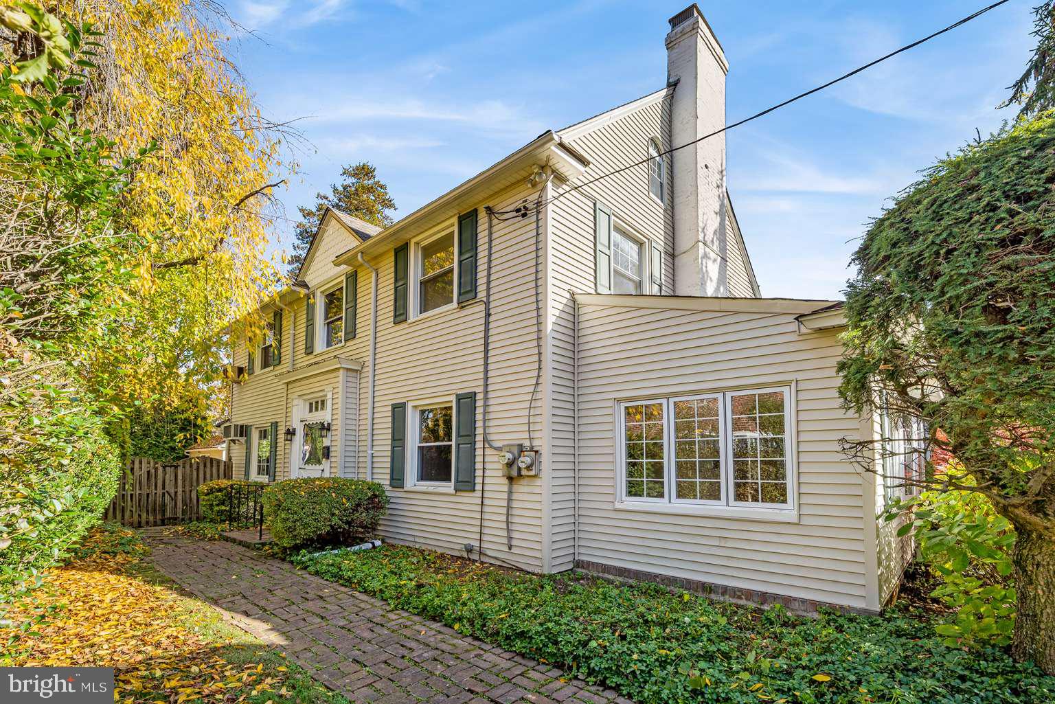 ELKINS PARK - Residential