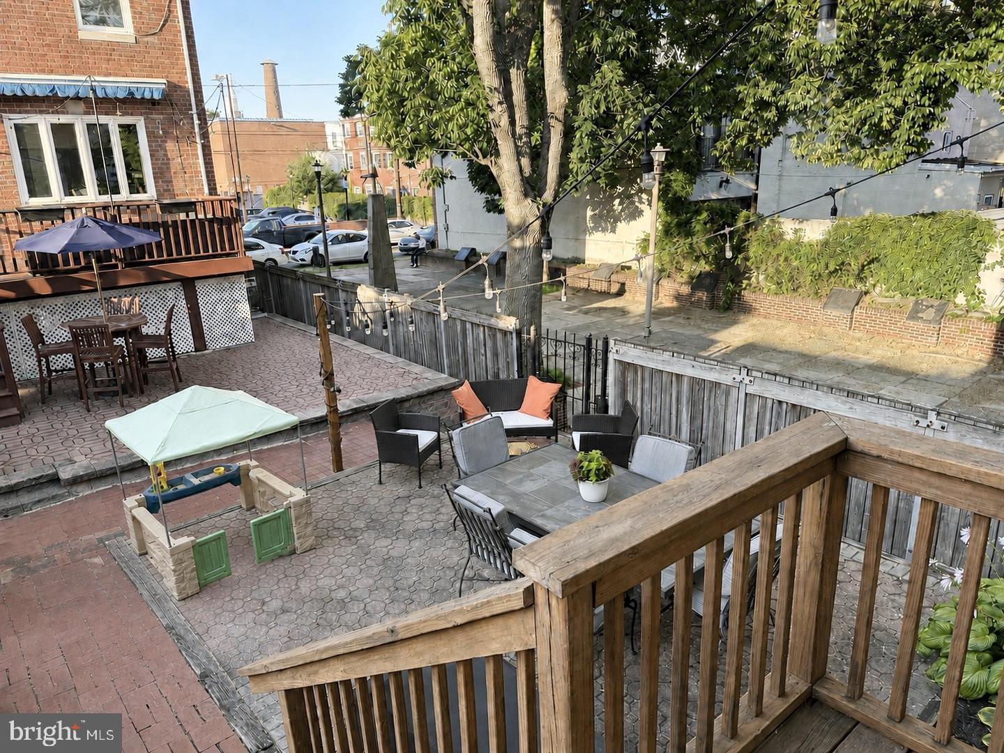 217 MANTON STREET