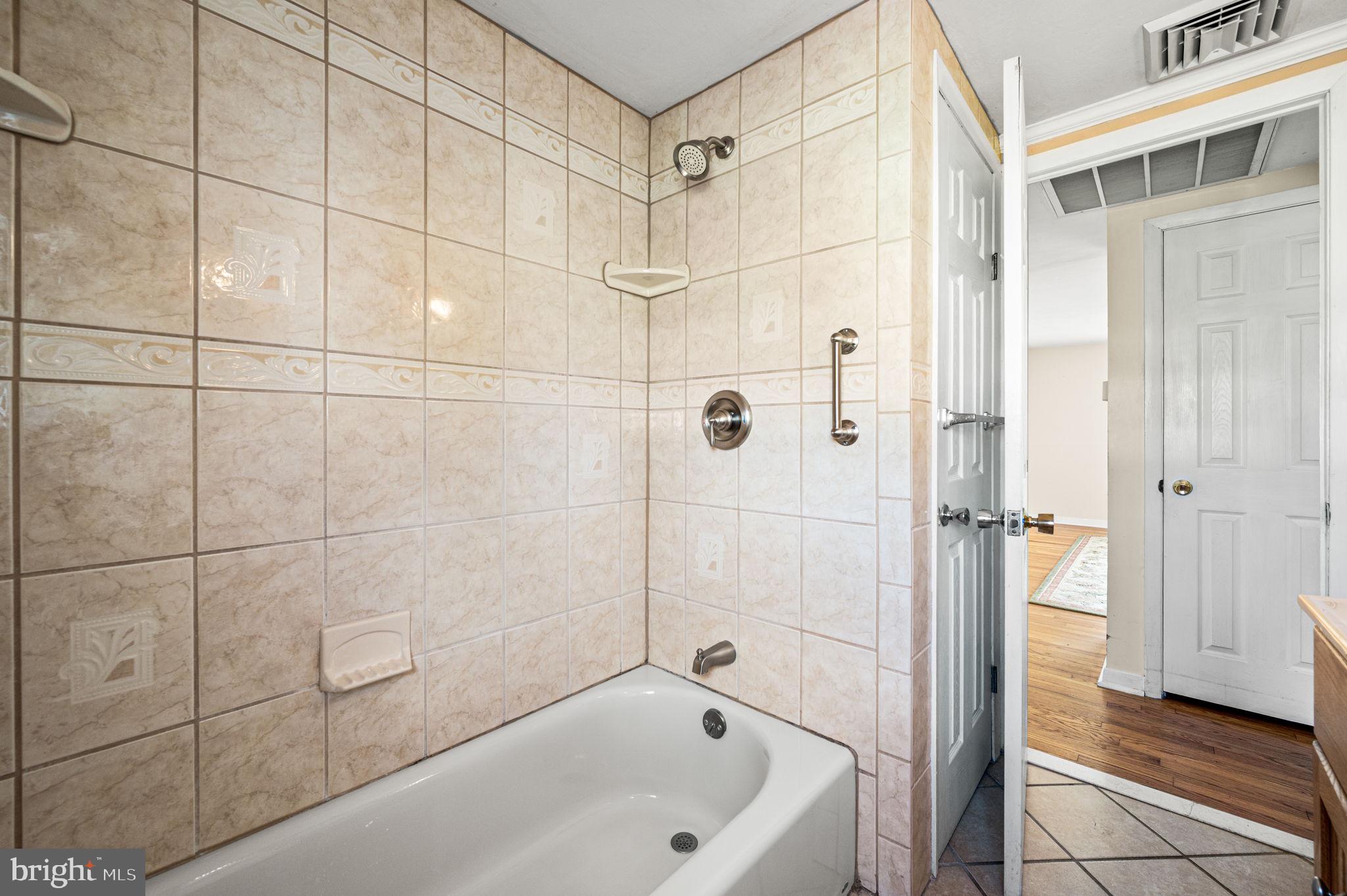 BELMONT HILLS - Residential