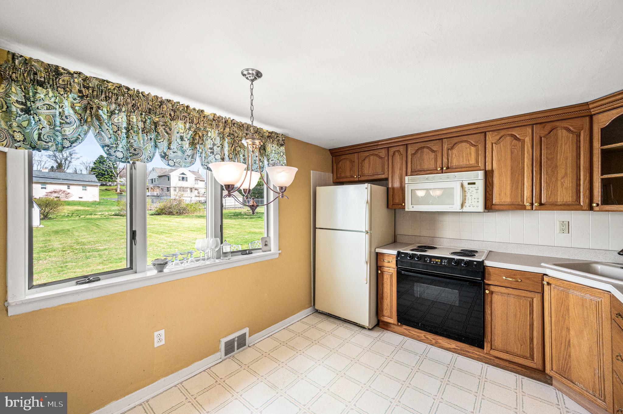 BELMONT HILLS - Residential