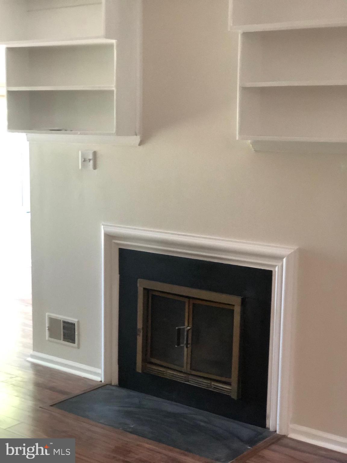 BROOKSIDE - Residential