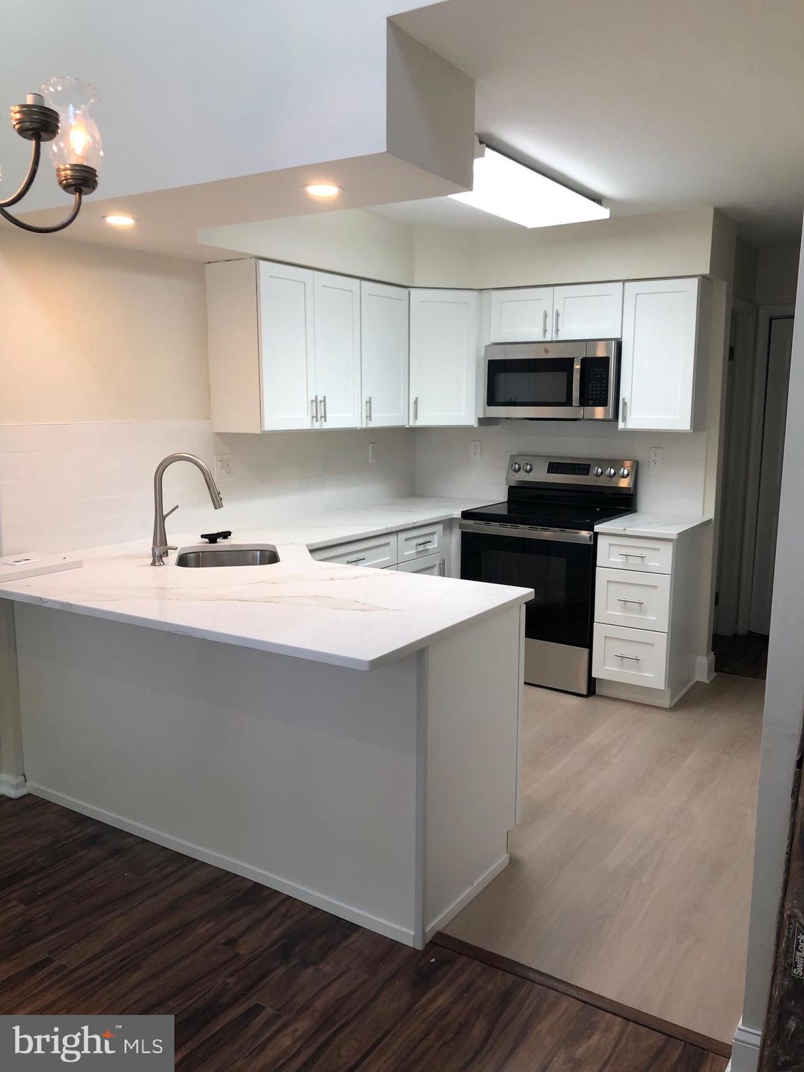 BROOKSIDE - Residential