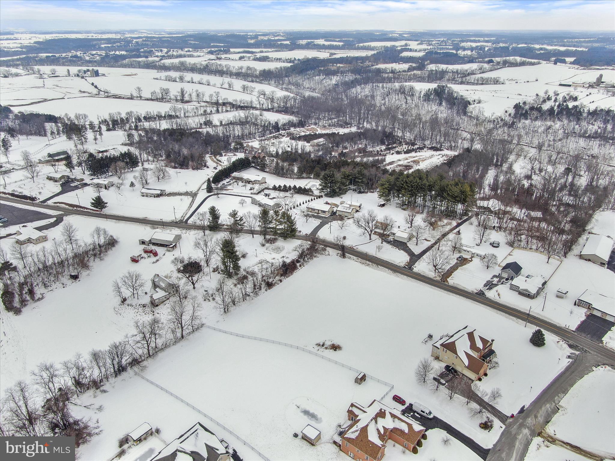 SUNSET CREEK ESTATES - Land