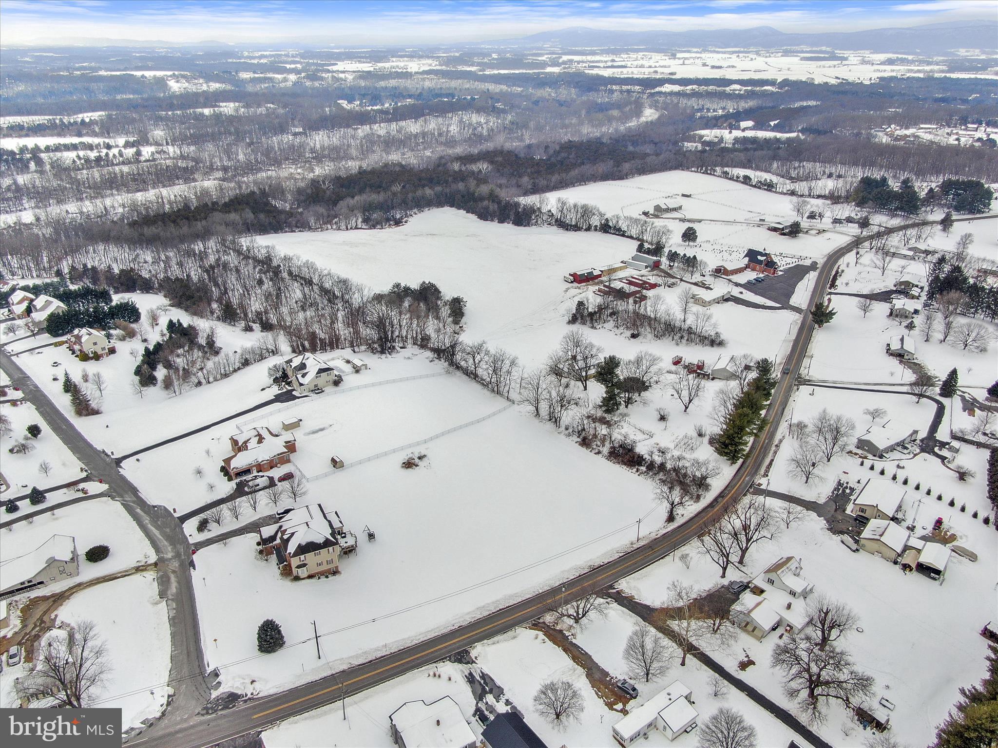 SUNSET CREEK ESTATES - Land