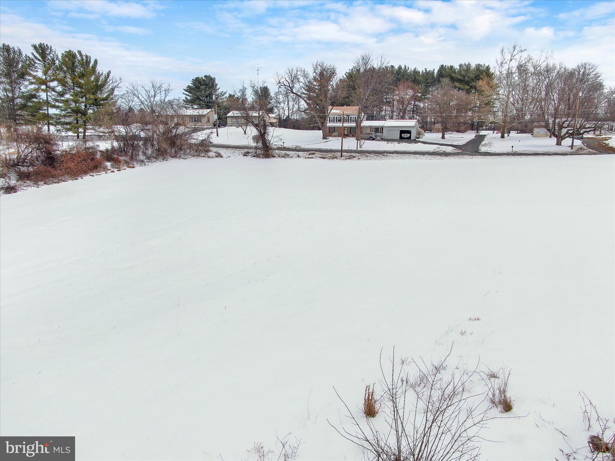 SUNSET CREEK ESTATES - Land