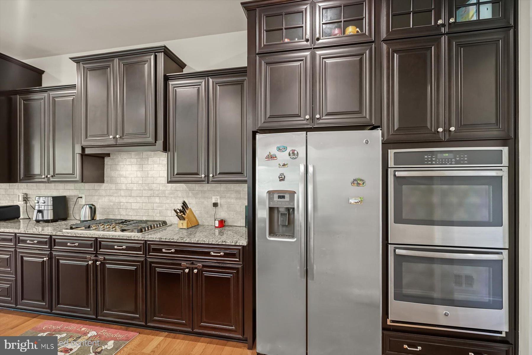 OAK CREEK CLUB - Residential