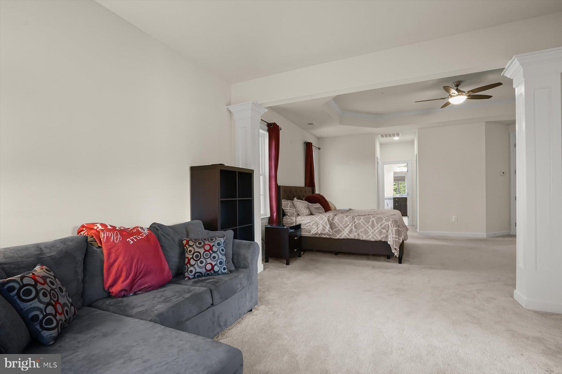 OAK CREEK CLUB - Residential