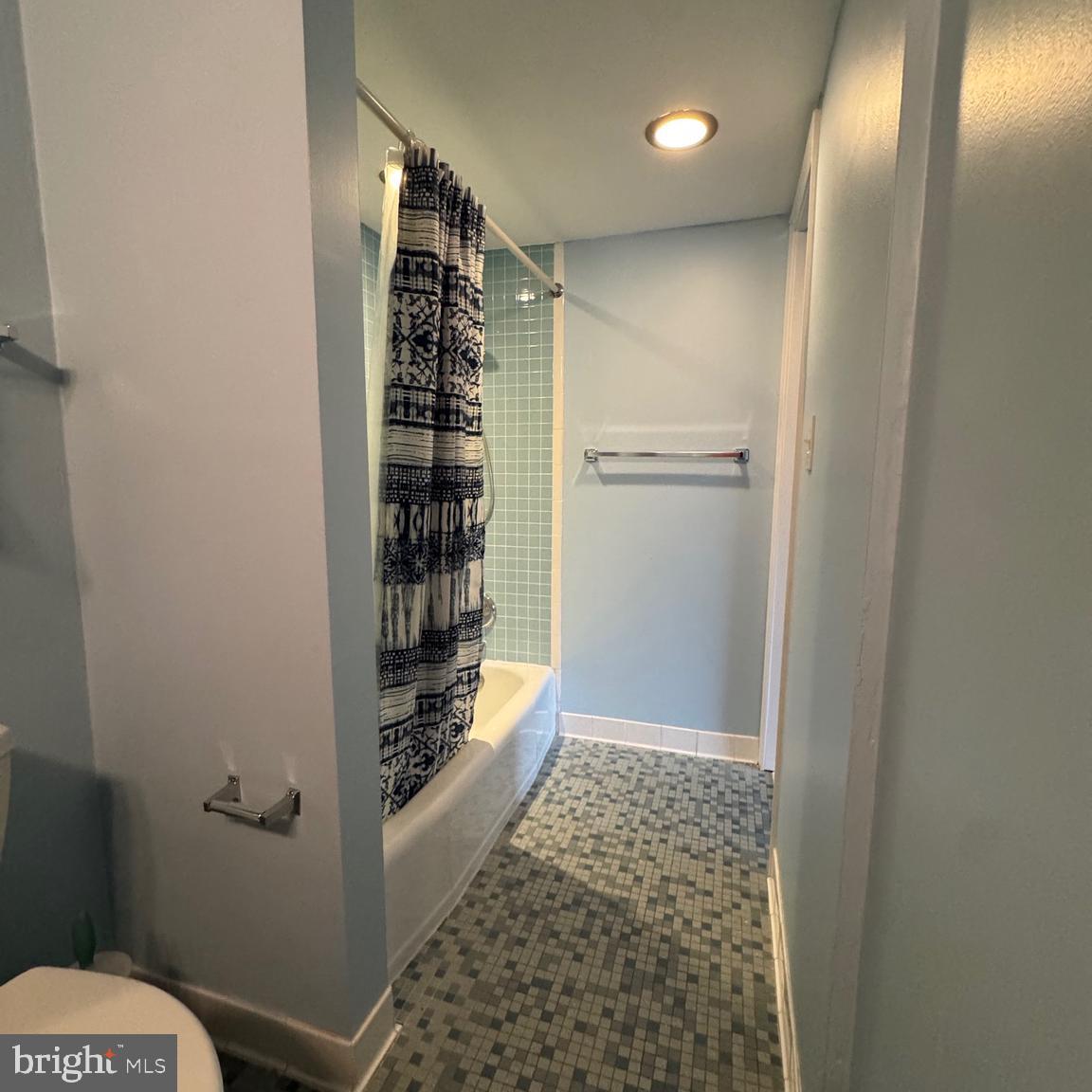 THE PALAZZO - Residential Lease