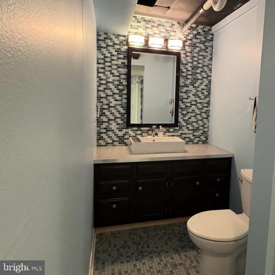 THE PALAZZO - Residential Lease