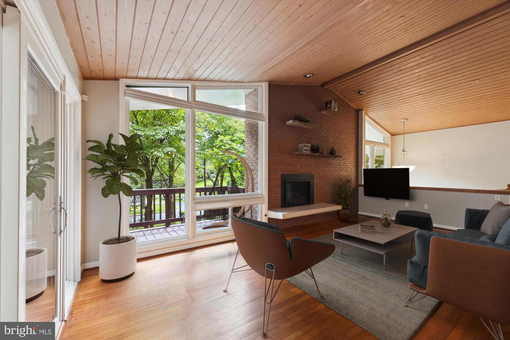 BURNING TREE ESTATES - Residential