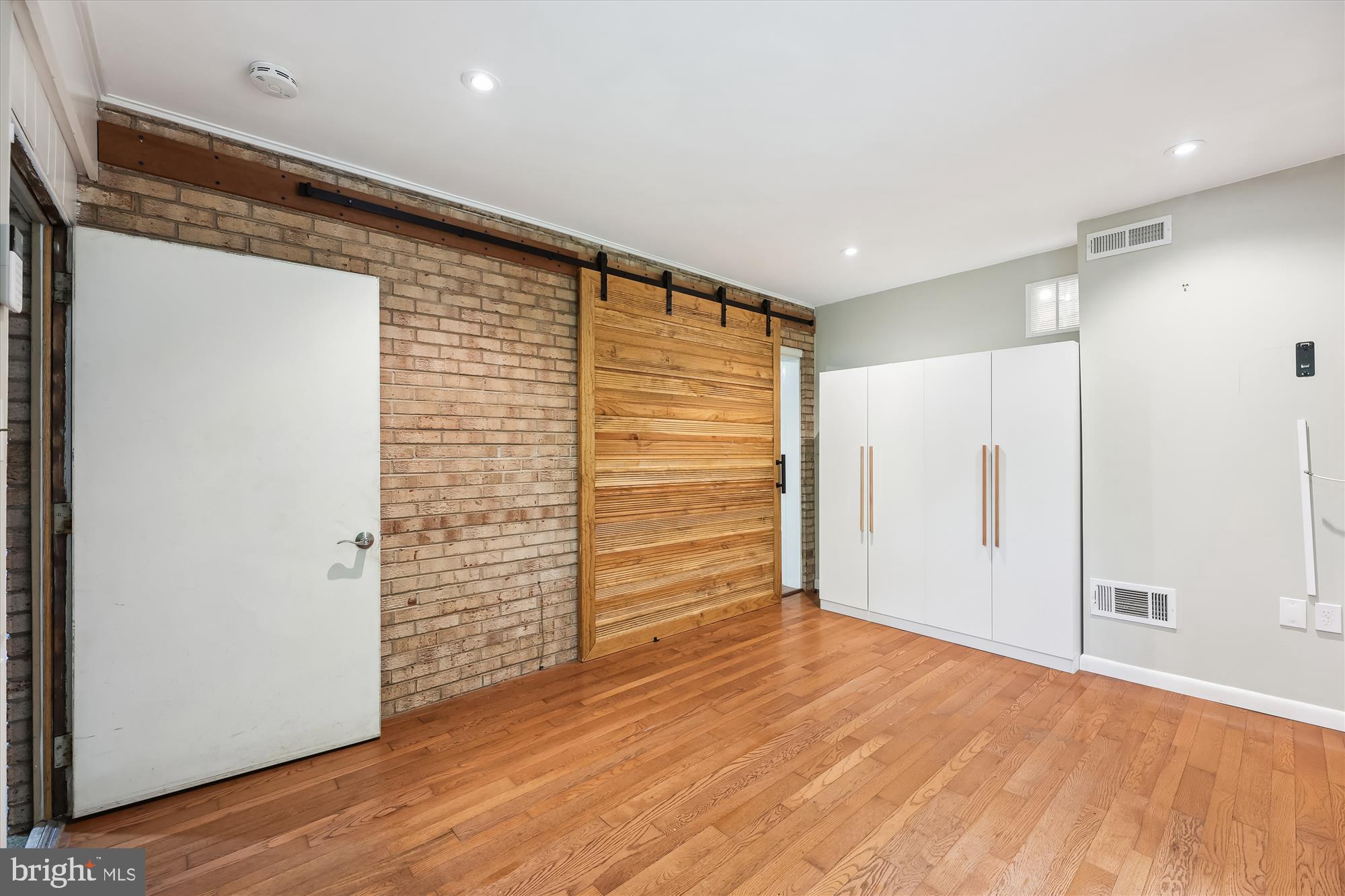 BURNING TREE ESTATES - Residential