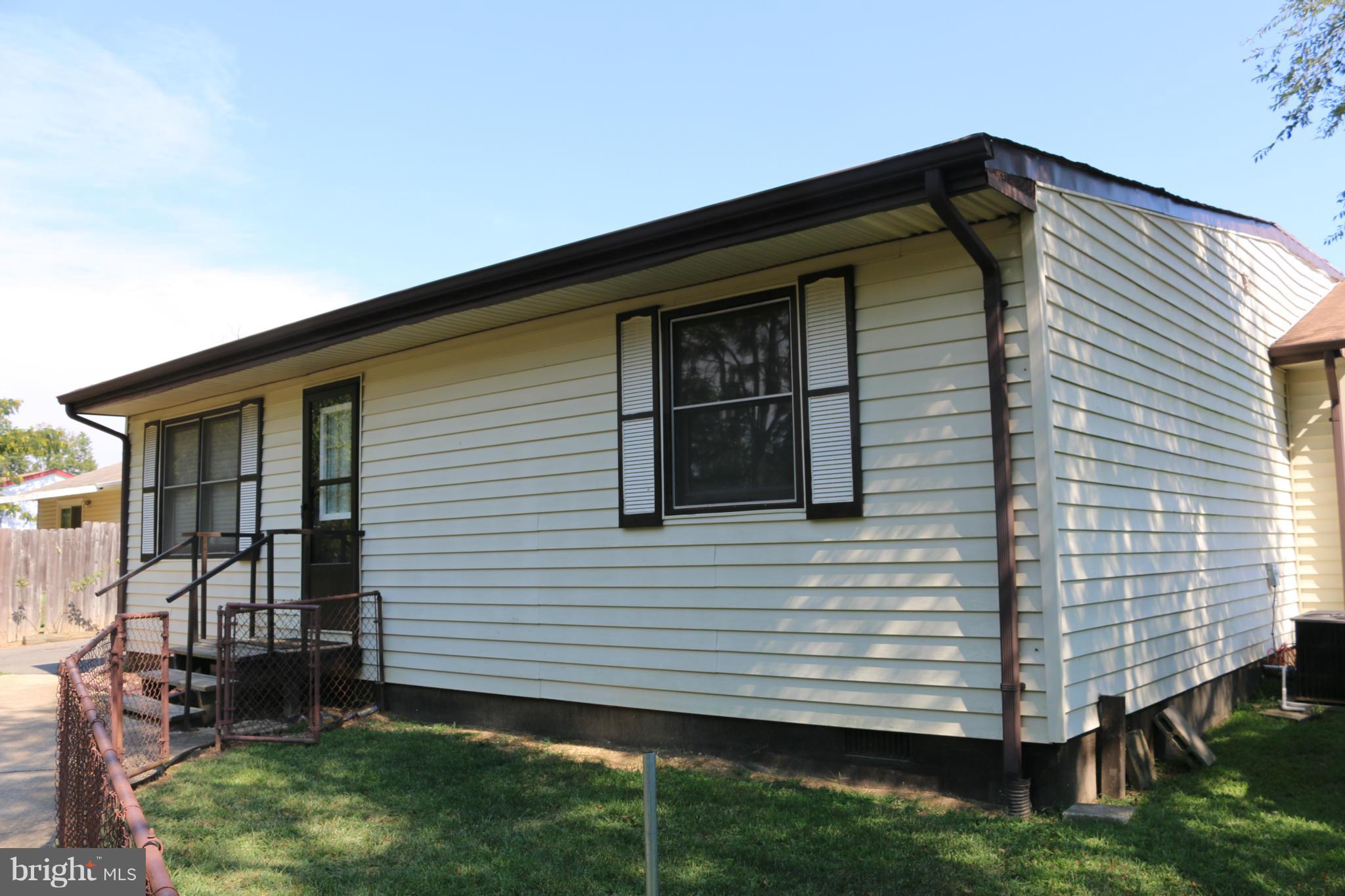 DALE CITY - Residential