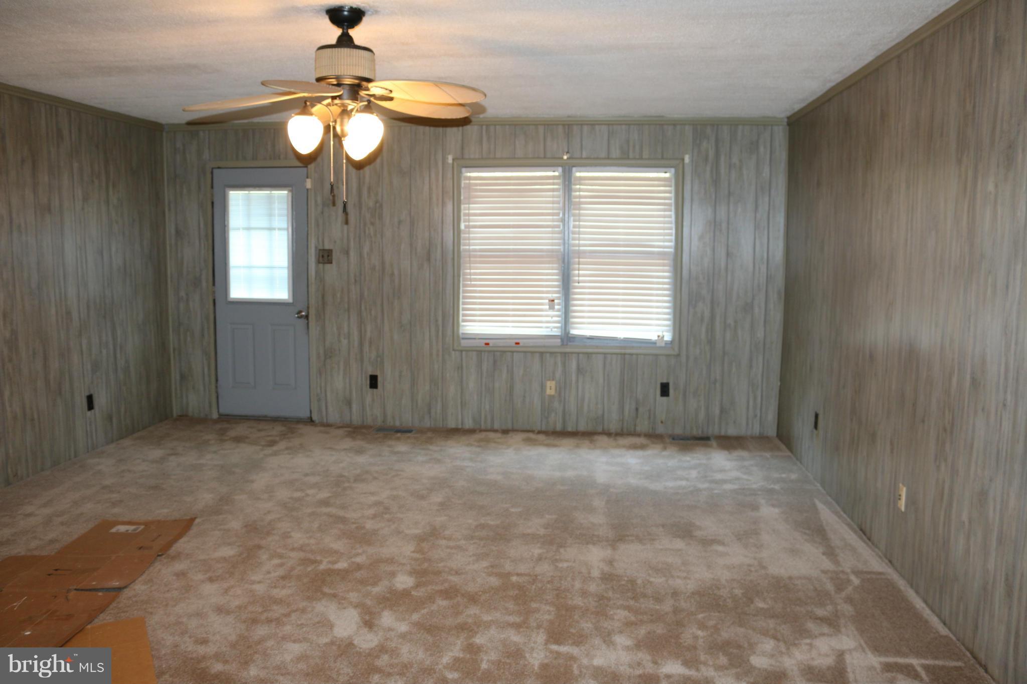 DALE CITY - Residential